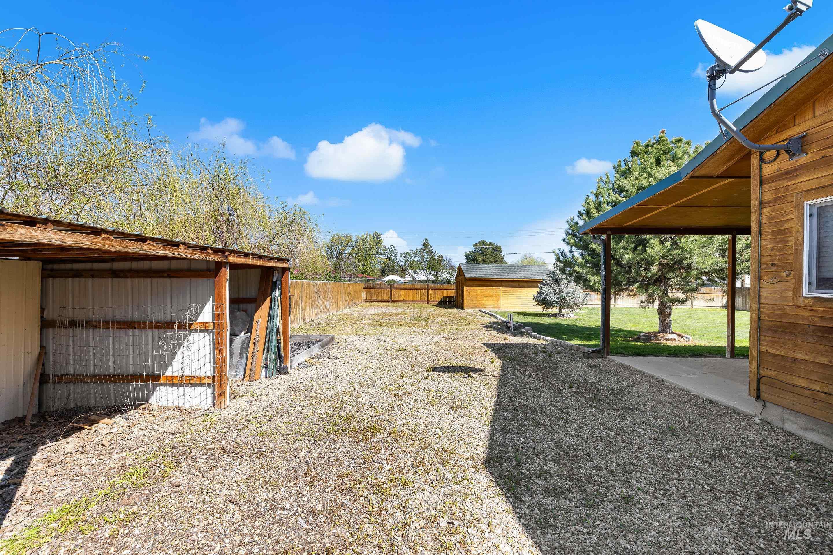 118 Linden St, New Plymouth, Idaho 83655, 3 Bedrooms, 1 Bathroom, Residential For Sale, Price $350,000,MLS 98982289