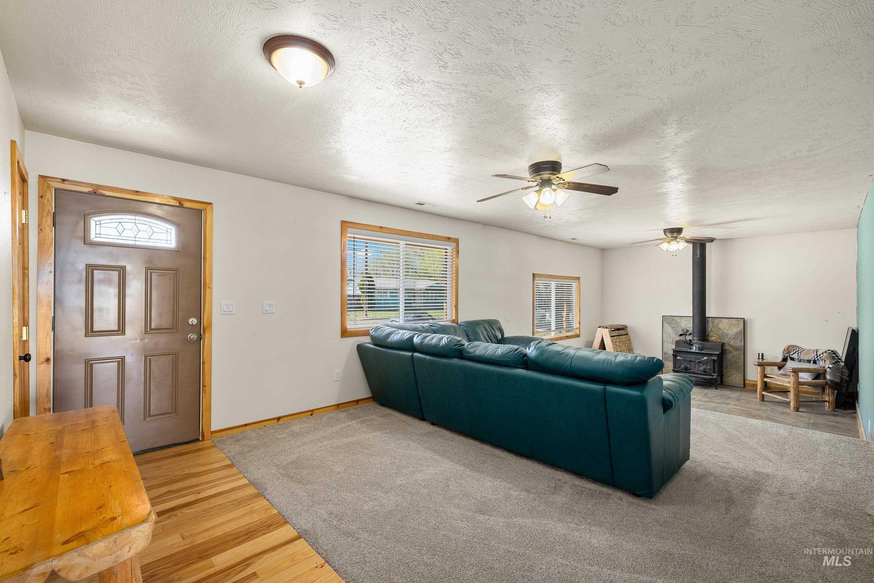 118 Linden St, New Plymouth, Idaho 83655, 3 Bedrooms, 1 Bathroom, Residential For Sale, Price $350,000,MLS 98982289