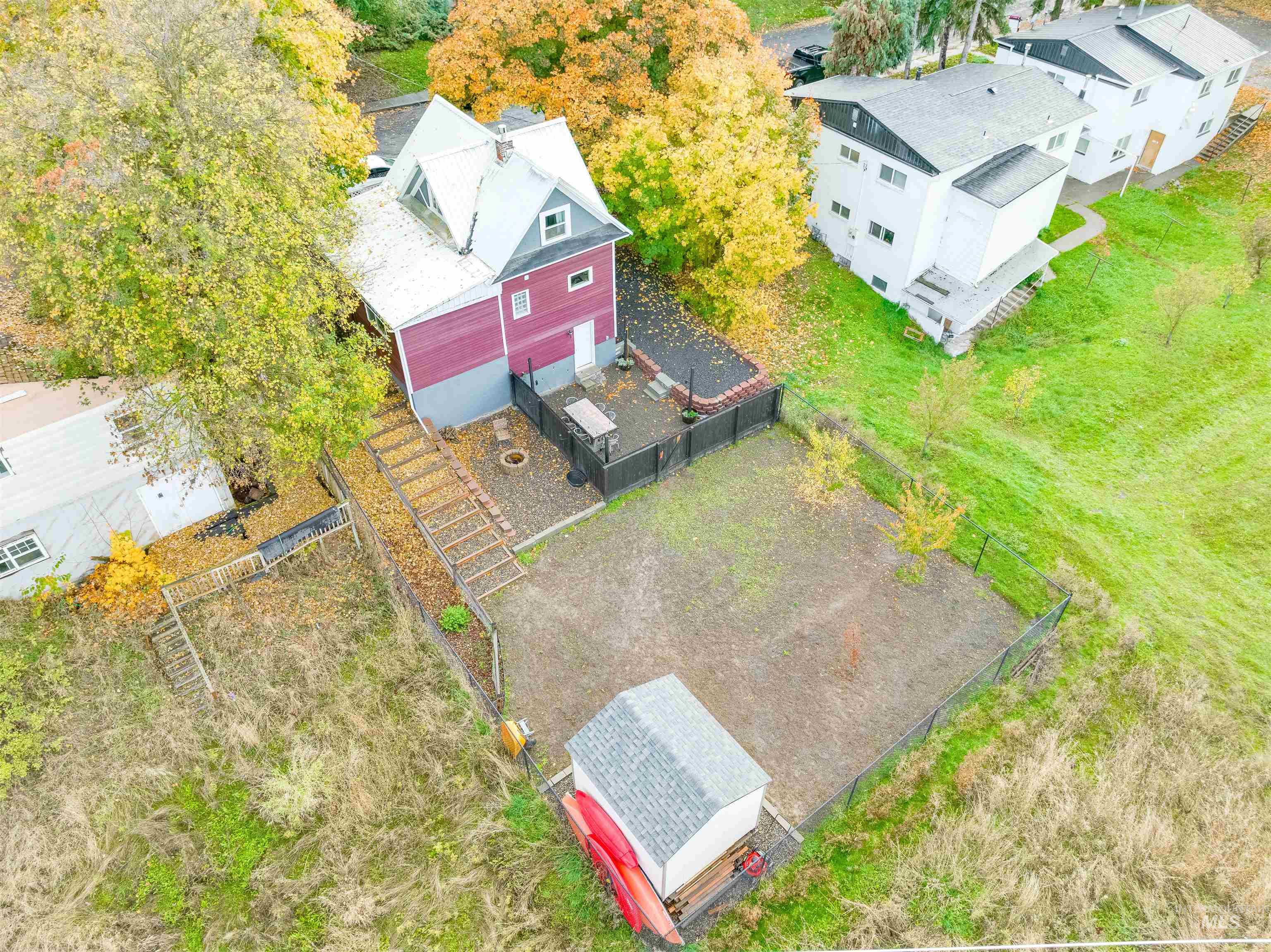 212 E Henley St., Moscow, Idaho 83843, 3 Bedrooms, 2 Bathrooms, Residential For Sale, Price $399,000, 98982291