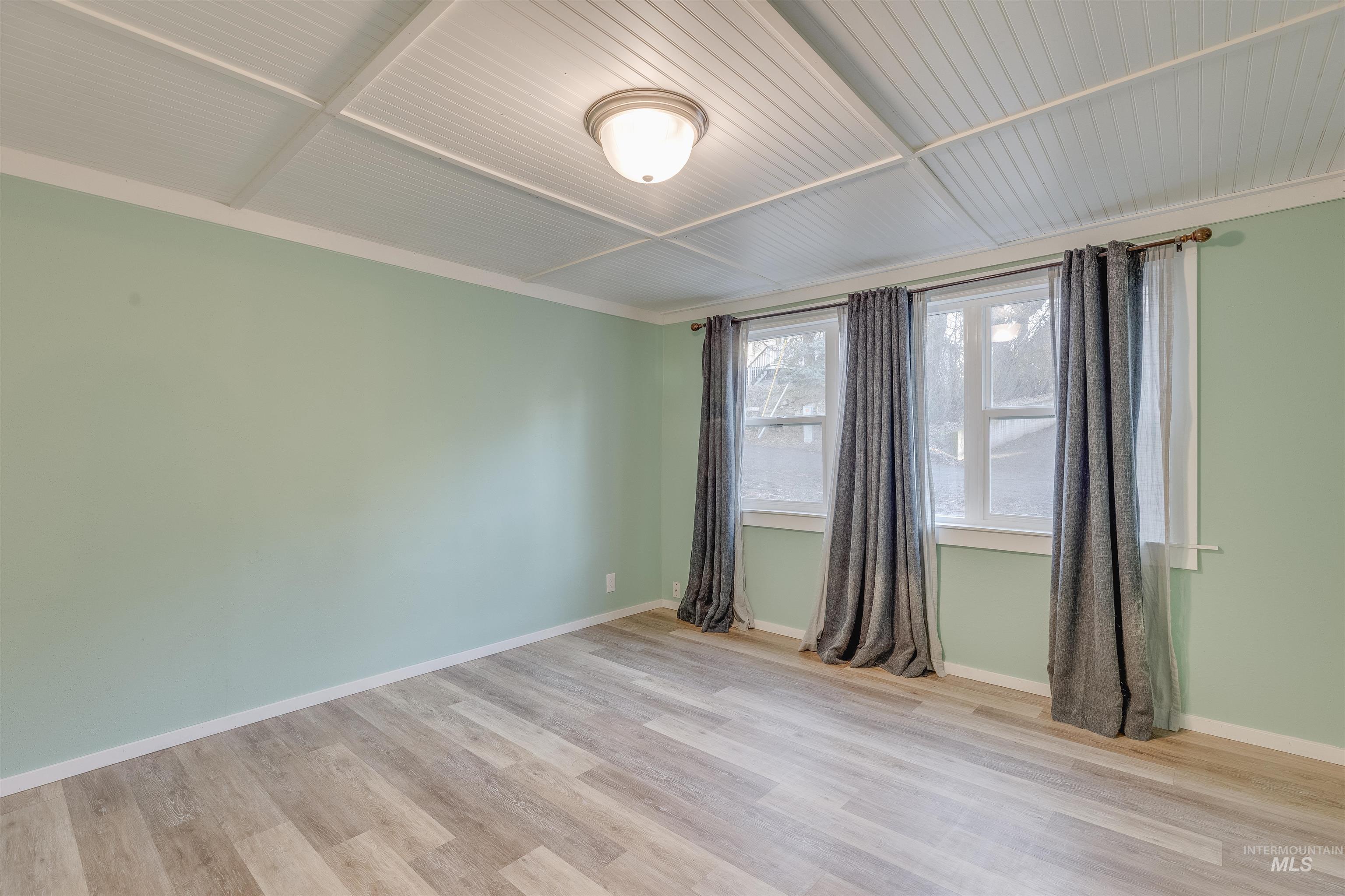 212 E Henley St., Moscow, Idaho 83843, 3 Bedrooms, 2 Bathrooms, Residential For Sale, Price $399,000, 98982291