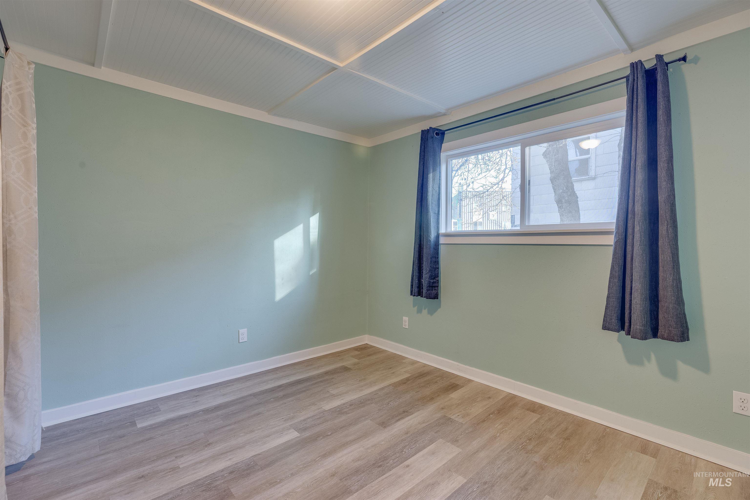 212 E Henley St., Moscow, Idaho 83843, 3 Bedrooms, 2 Bathrooms, Residential For Sale, Price $399,000, 98982291