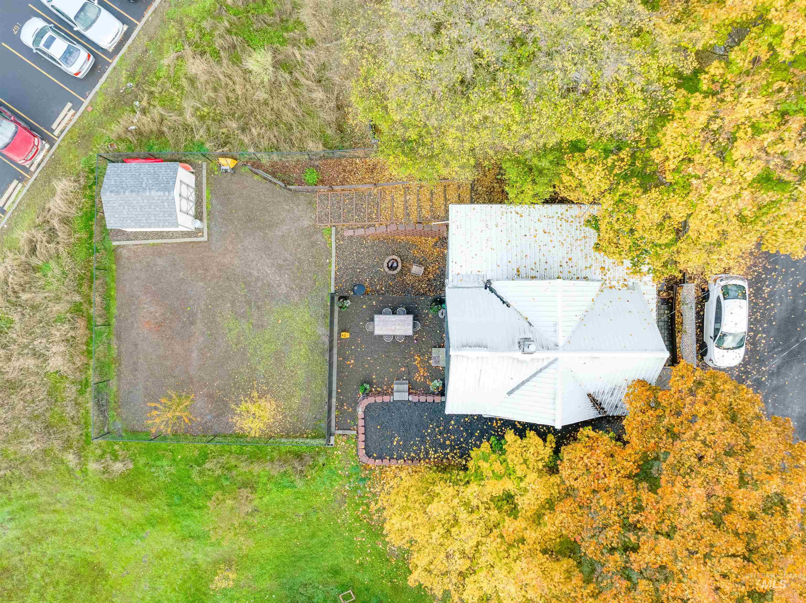 212 E Henley St., Moscow, Idaho 83843, 3 Bedrooms, 2 Bathrooms, Residential For Sale, Price $399,000, 98982291