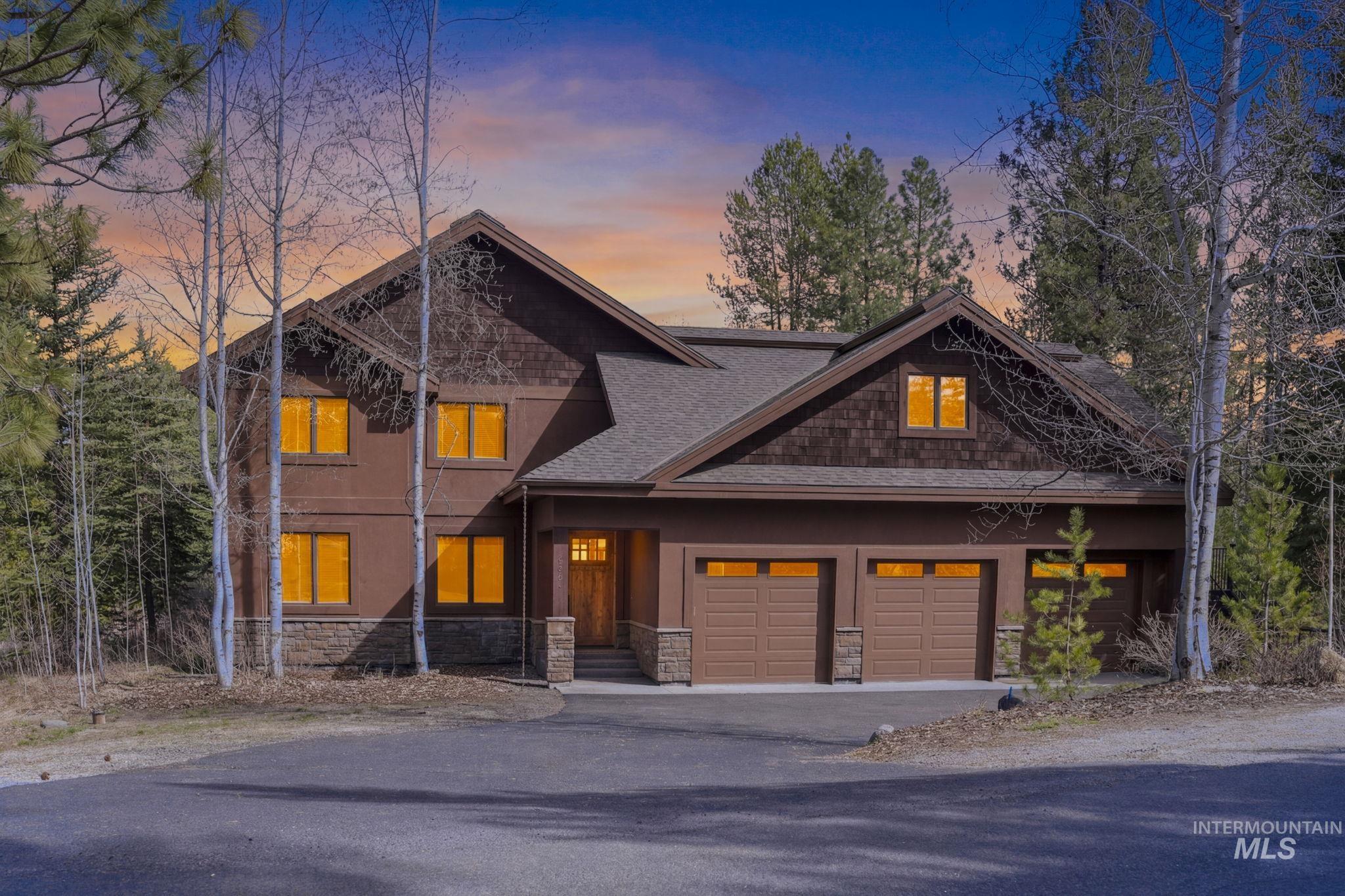 12924 Dawn Drive, Donnelly, Idaho 83615, 5 Bedrooms, 4.5 Bathrooms, Residential For Sale, Price $1,990,000, 98982292