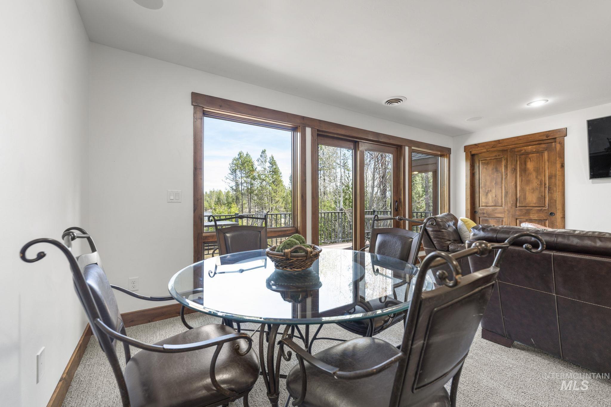 12924 Dawn Drive, Donnelly, Idaho 83615, 5 Bedrooms, 4.5 Bathrooms, Residential For Sale, Price $1,990,000,MLS 98982292