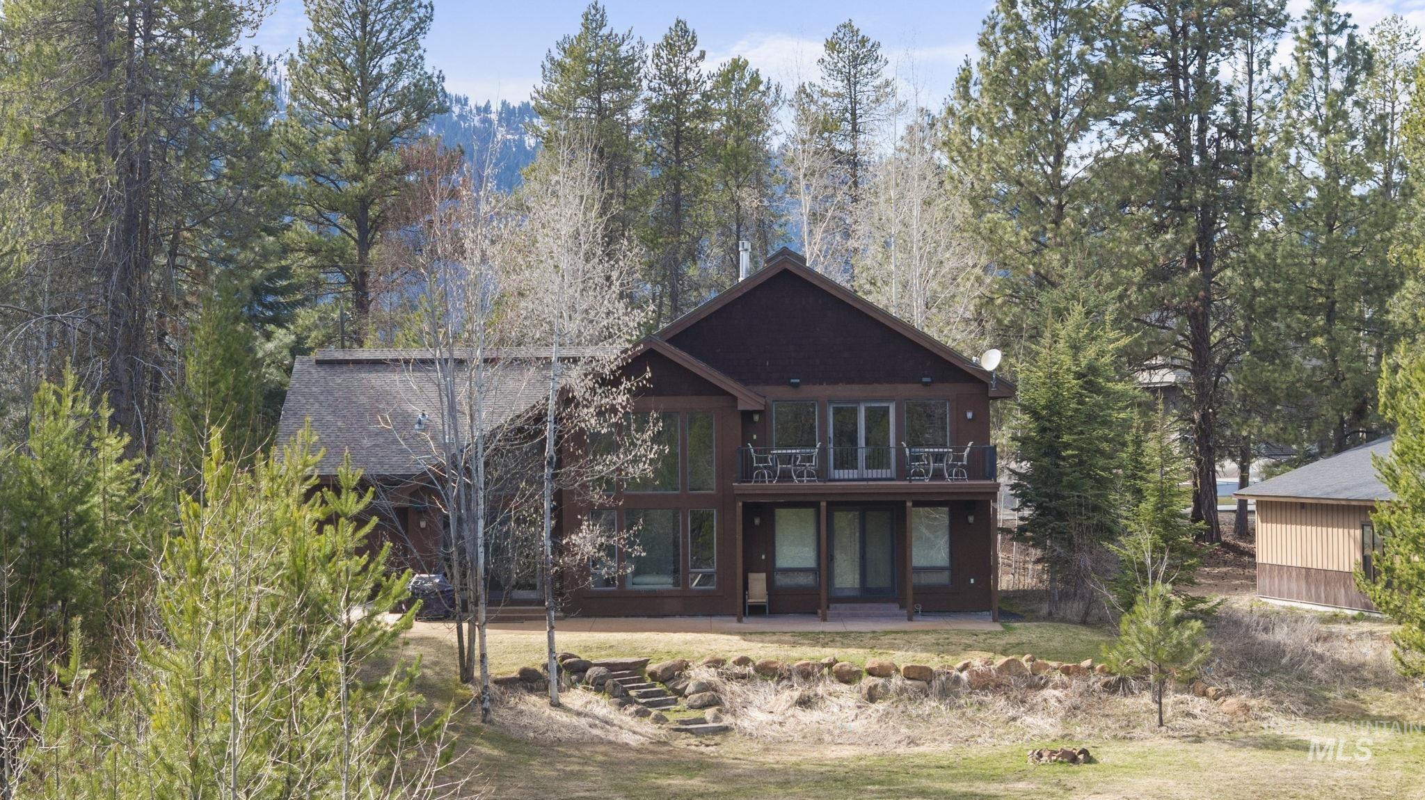 12924 Dawn Drive, Donnelly, Idaho 83615, 5 Bedrooms, 4.5 Bathrooms, Residential For Sale, Price $1,990,000,MLS 98982292