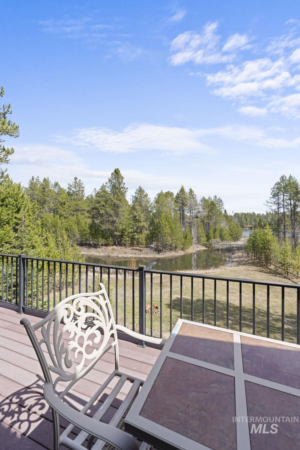 12924 Dawn Drive, Donnelly, Idaho 83615, 5 Bedrooms, 4.5 Bathrooms, Residential For Sale, Price $1,990,000,MLS 98982292