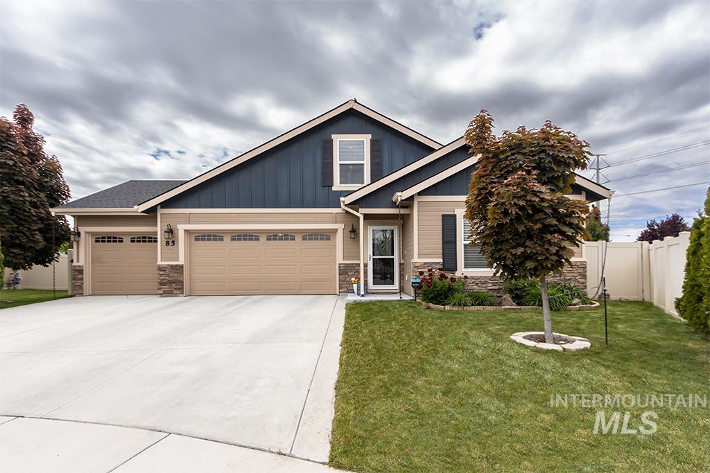 85 E Havasu Falls Ct., Meridian, Idaho 83646, 4 Bedrooms, 3 Bathrooms, Residential For Sale, Price $589,900, 98982293