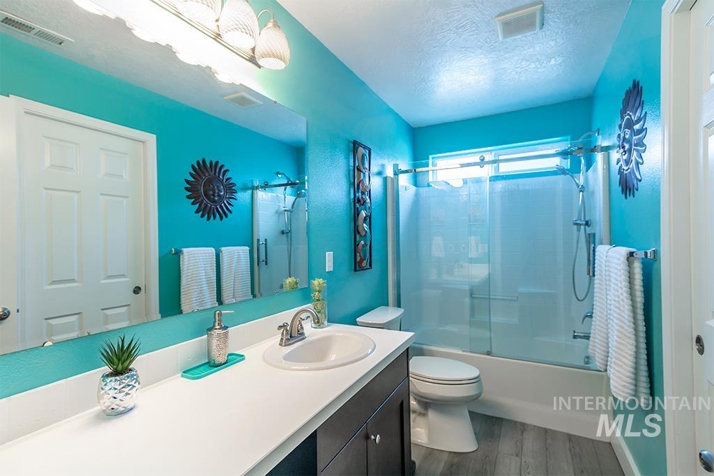 85 E Havasu Falls Ct., Meridian, Idaho 83646, 4 Bedrooms, 3 Bathrooms, Residential For Sale, Price $589,900, 98982293