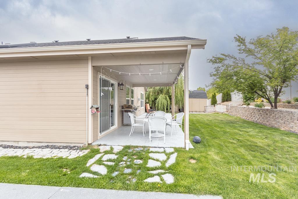 85 E Havasu Falls Ct., Meridian, Idaho 83646, 4 Bedrooms, 3 Bathrooms, Residential For Sale, Price $589,900, 98982293