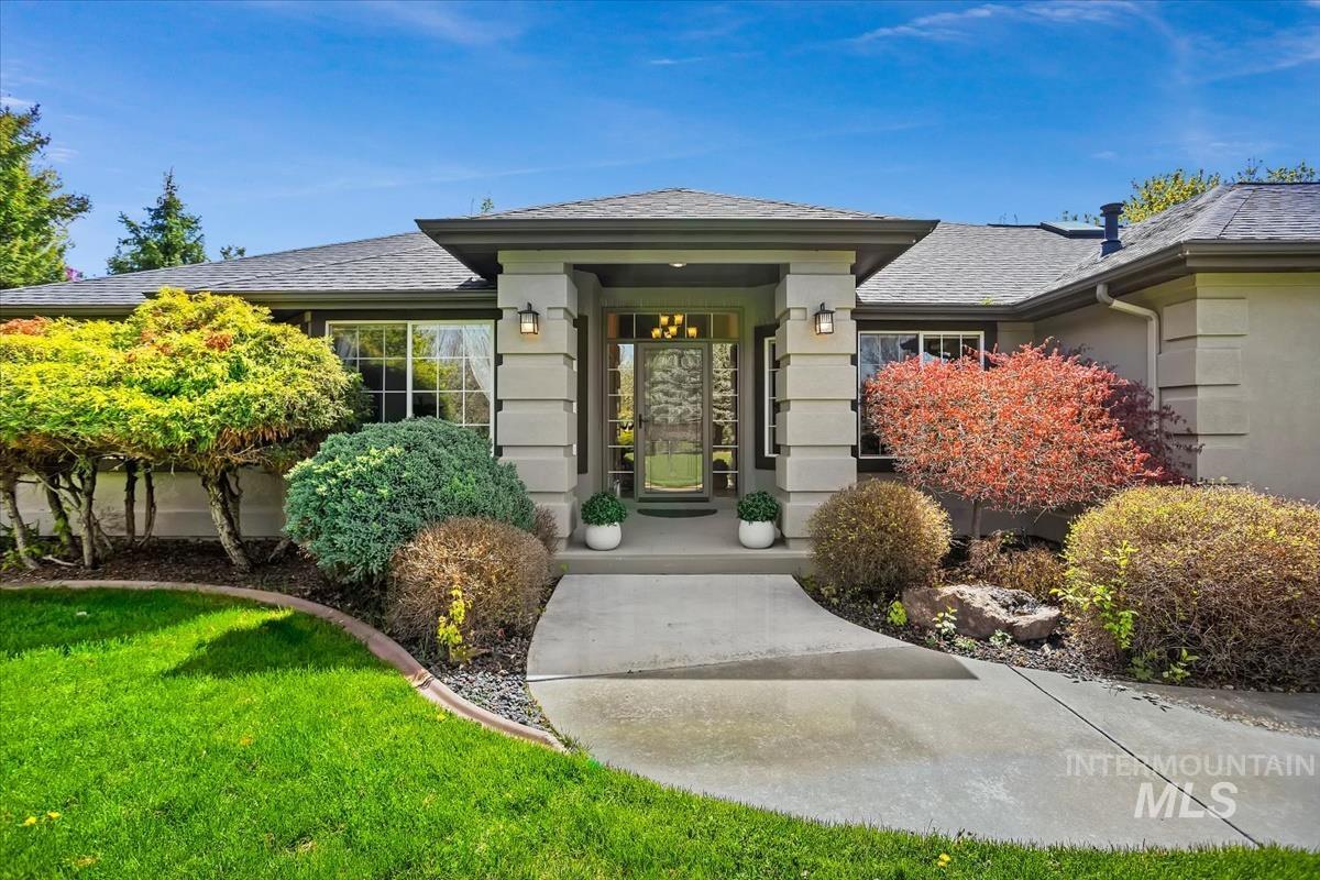 9511 W Hills Gate Dr, Star, Idaho 83669, 3 Bedrooms, 4 Bathrooms, Residential For Sale, Price $980,000,MLS 98982295