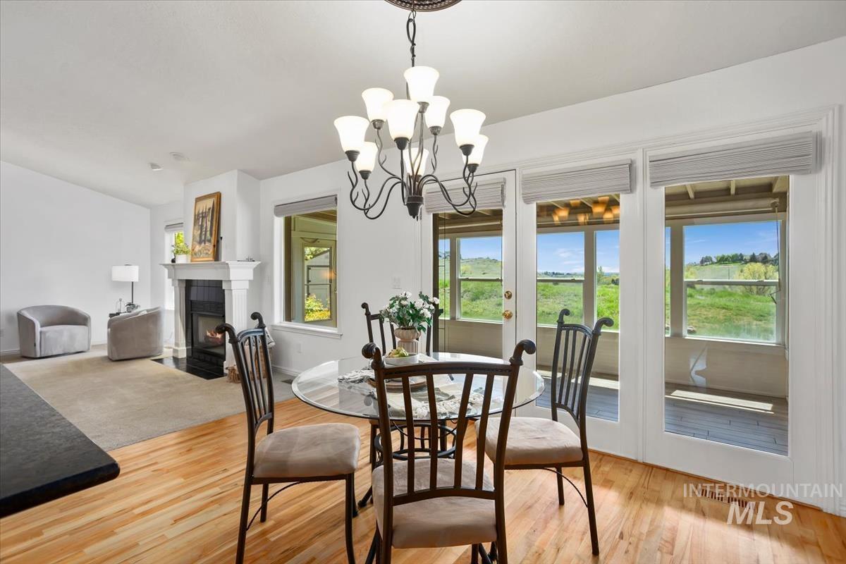 9511 W Hills Gate Dr, Star, Idaho 83669, 3 Bedrooms, 4 Bathrooms, Residential For Sale, Price $980,000,MLS 98982295