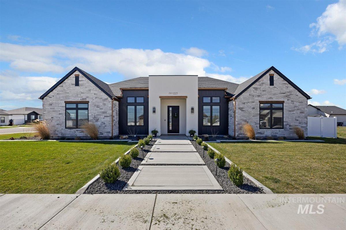 1223 Northridge Way, Kimberly, Idaho 83341, 4 Bedrooms, 2.5 Bathrooms, Residential For Sale, Price $682,000, 98982296