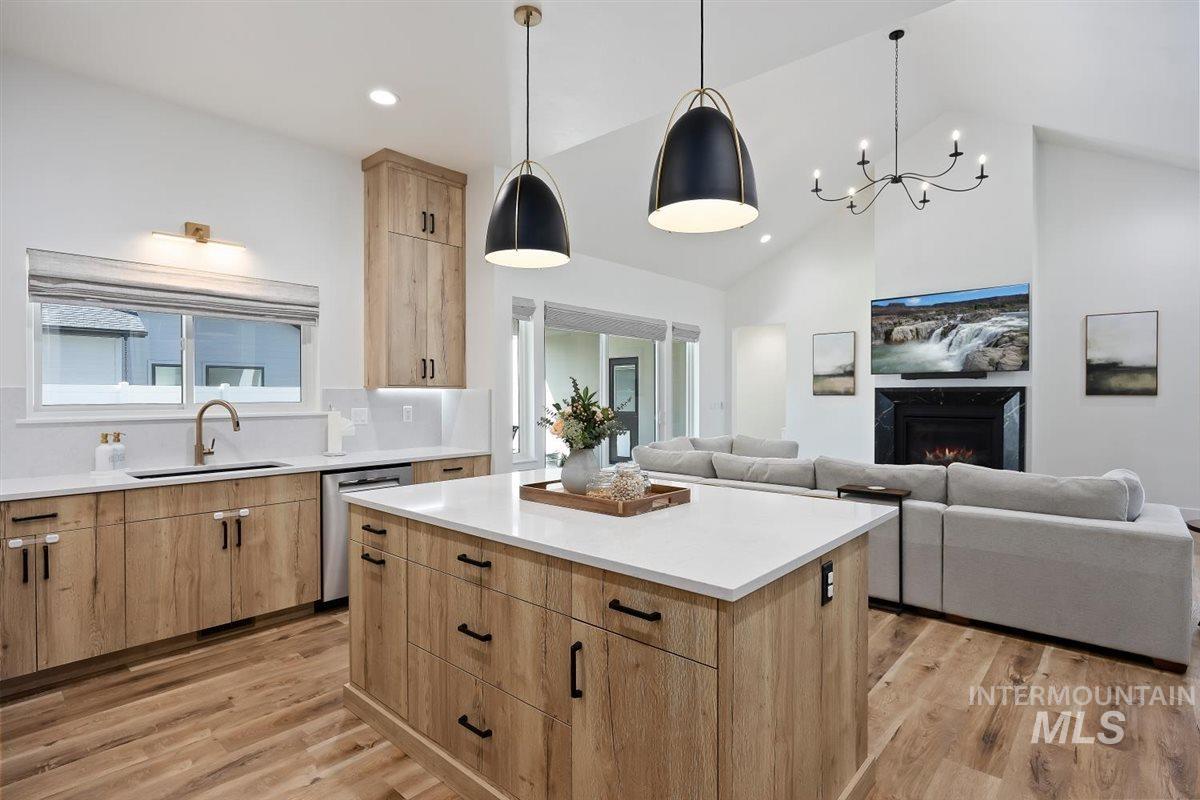 1223 Northridge Way, Kimberly, Idaho 83341, 4 Bedrooms, 2.5 Bathrooms, Residential For Sale, Price $682,000, 98982296