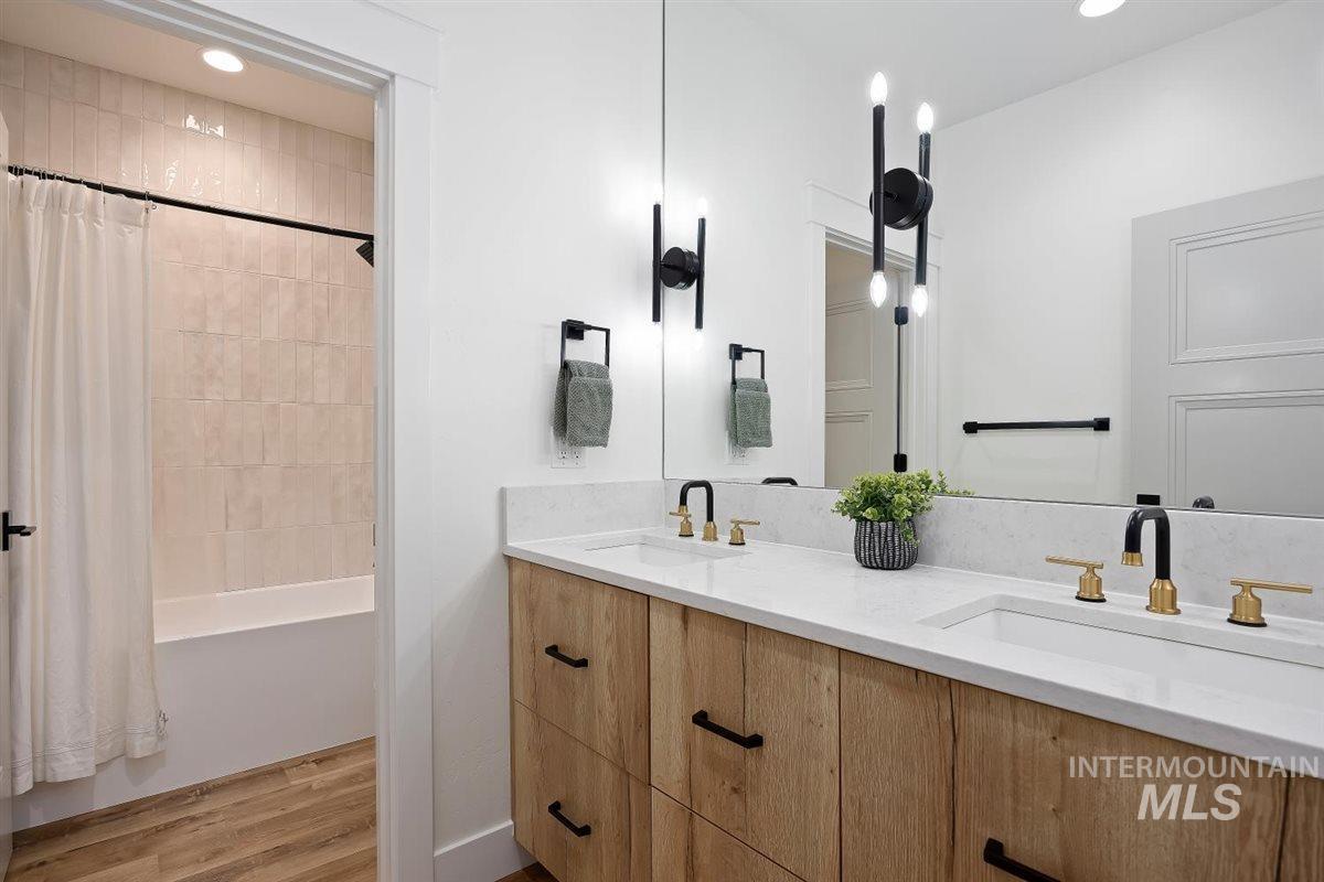 1223 Northridge Way, Kimberly, Idaho 83341, 4 Bedrooms, 2.5 Bathrooms, Residential For Sale, Price $682,000, 98982296