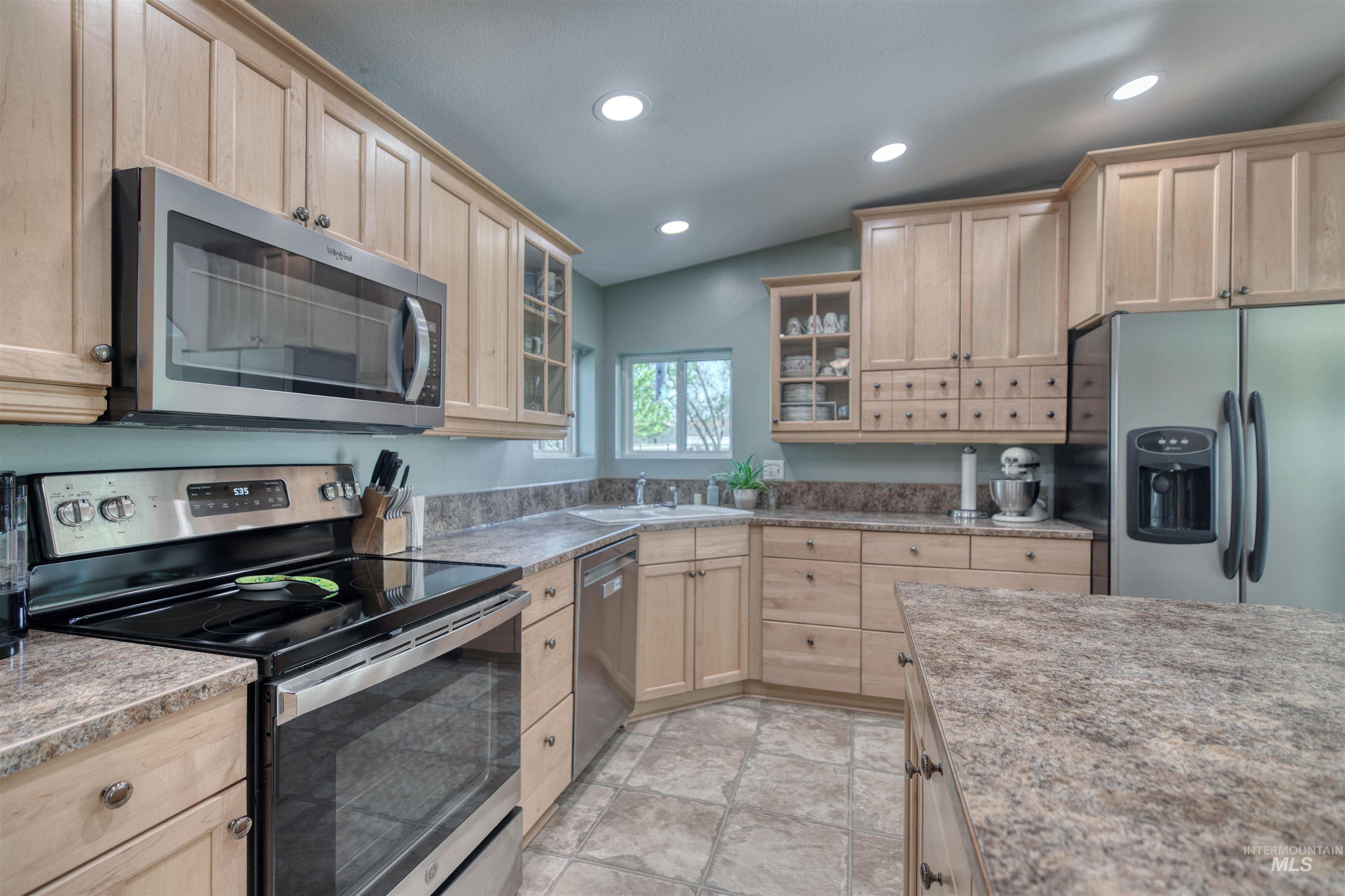 4511 S Cottage Grove Lane, Nampa, Idaho 83686, 3 Bedrooms, 2 Bathrooms, Residential For Sale, Price $475,000, 98982298