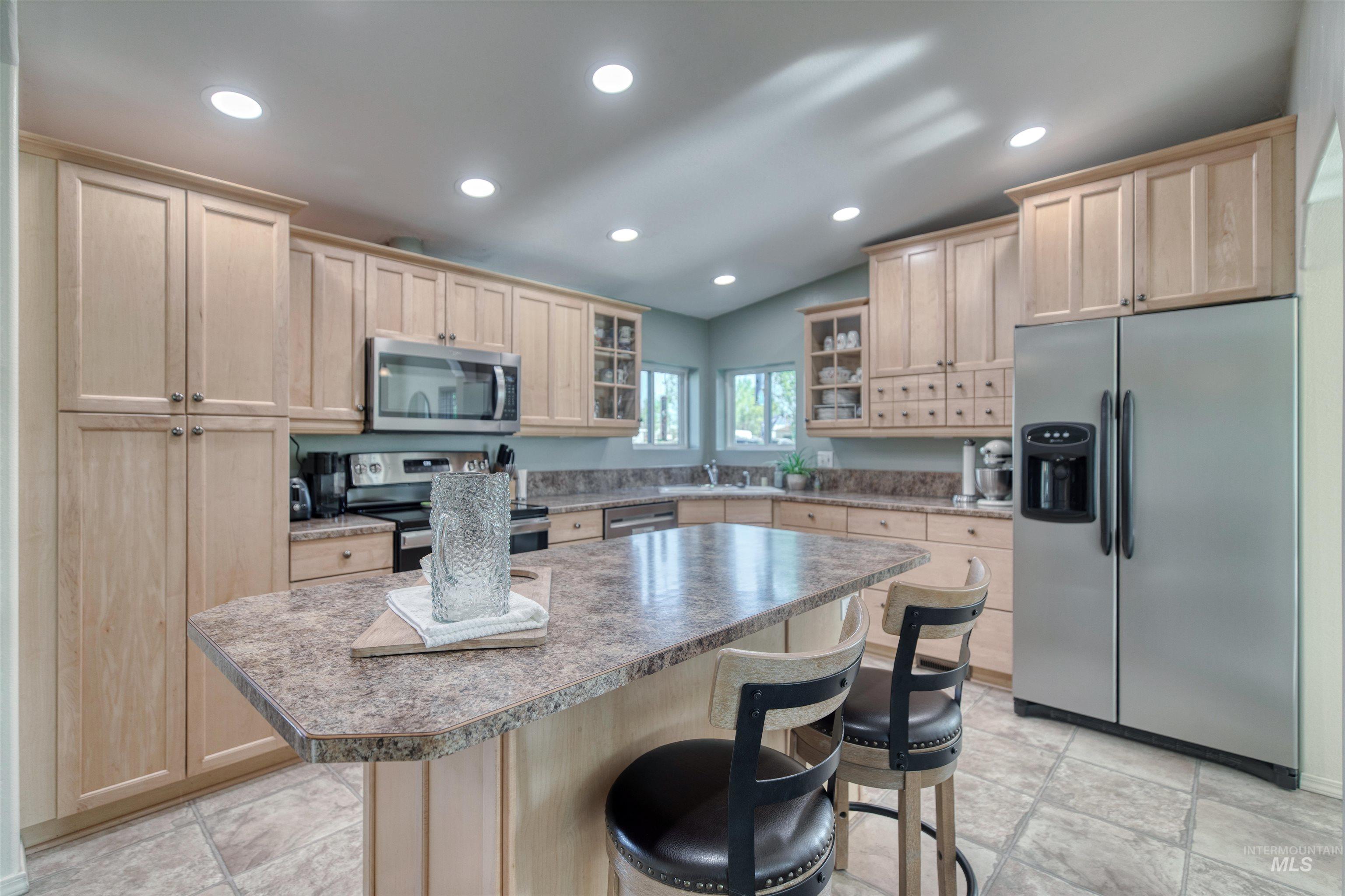 4511 S Cottage Grove Lane, Nampa, Idaho 83686, 3 Bedrooms, 2 Bathrooms, Residential For Sale, Price $475,000, 98982298