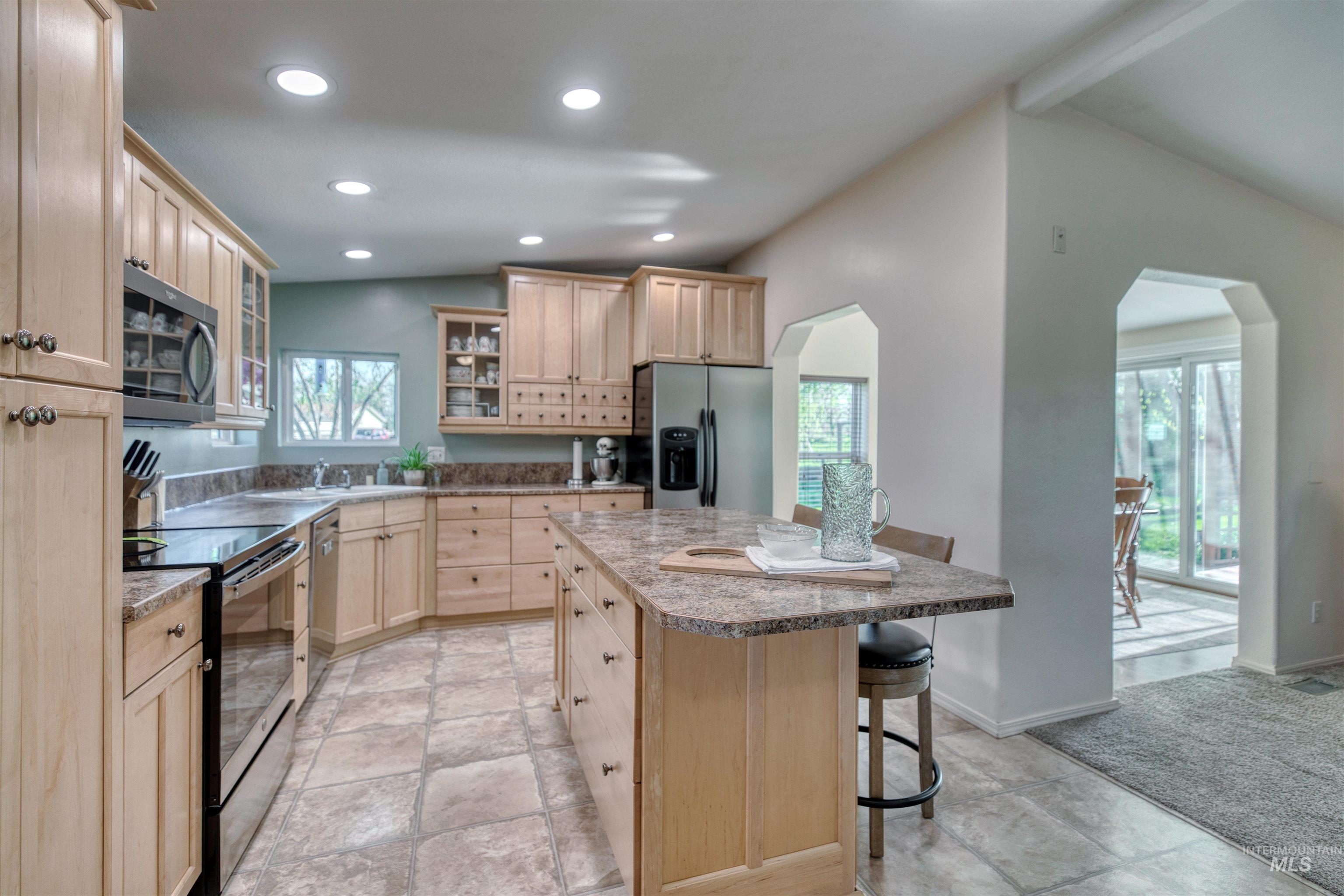 4511 S Cottage Grove Lane, Nampa, Idaho 83686, 3 Bedrooms, 2 Bathrooms, Residential For Sale, Price $475,000, 98982298