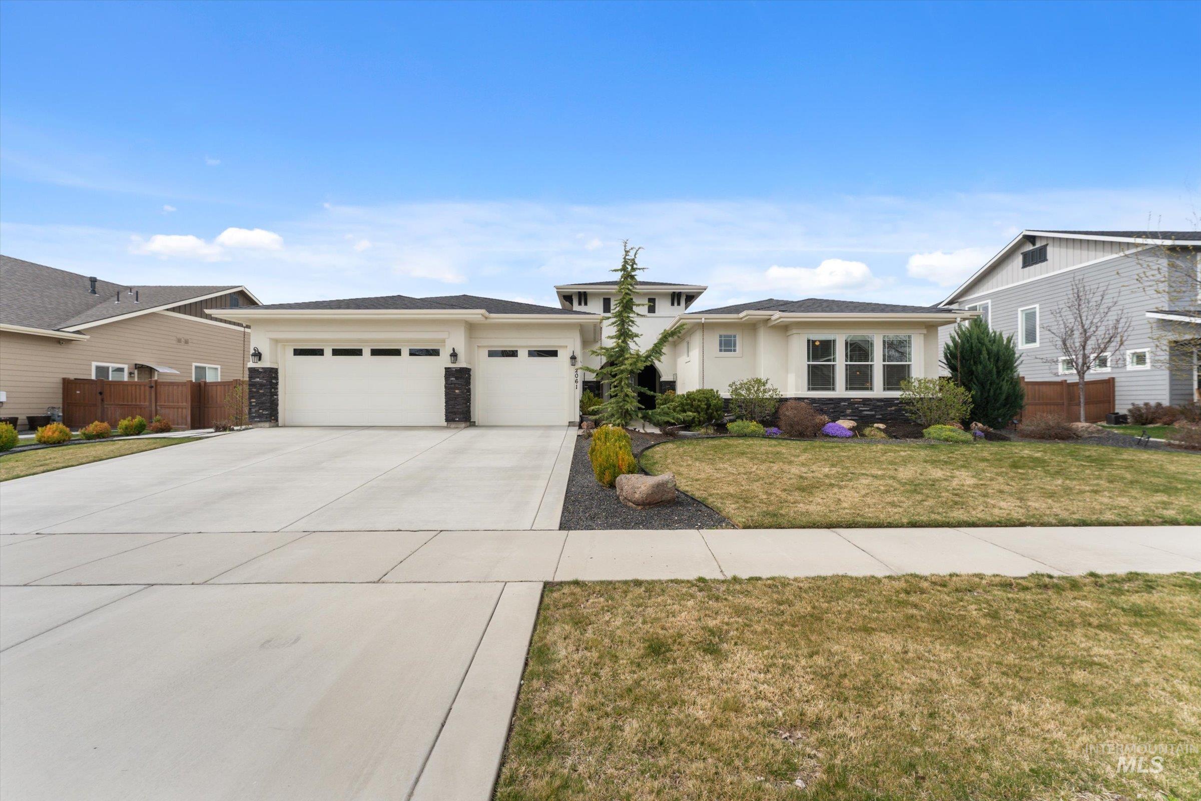2061 N Synergy Ave, Eagle, Idaho 83616, 5 Bedrooms, 4.5 Bathrooms, Residential For Sale, Price $1,350,000,MLS 98982299