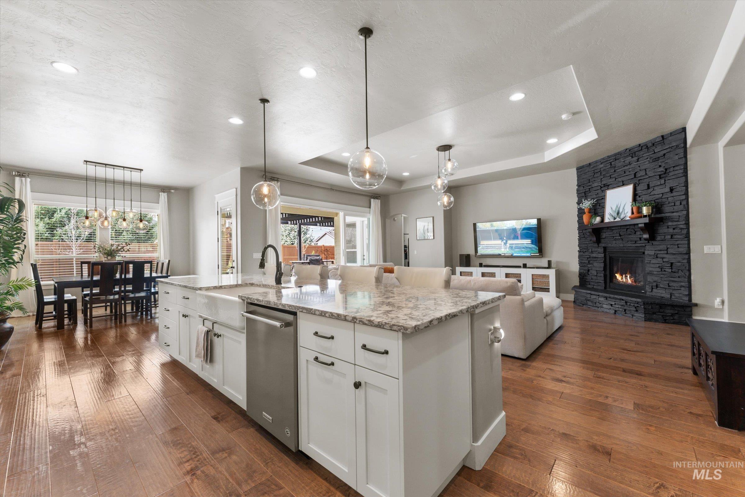 2061 N Synergy Ave, Eagle, Idaho 83616, 5 Bedrooms, 4.5 Bathrooms, Residential For Sale, Price $1,250,000,MLS 98982299