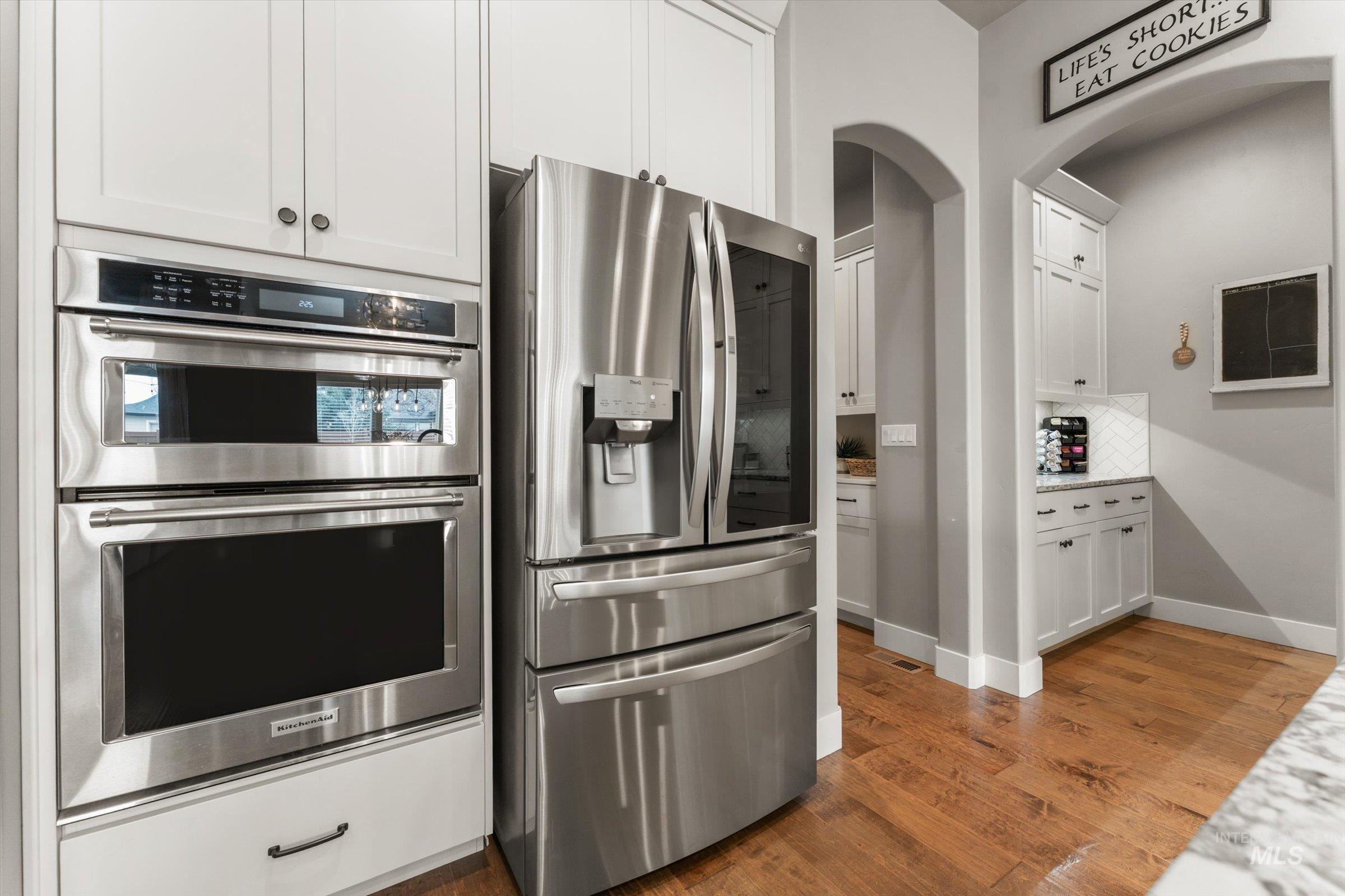 2061 N Synergy Ave, Eagle, Idaho 83616, 5 Bedrooms, 4.5 Bathrooms, Residential For Sale, Price $1,350,000,MLS 98982299