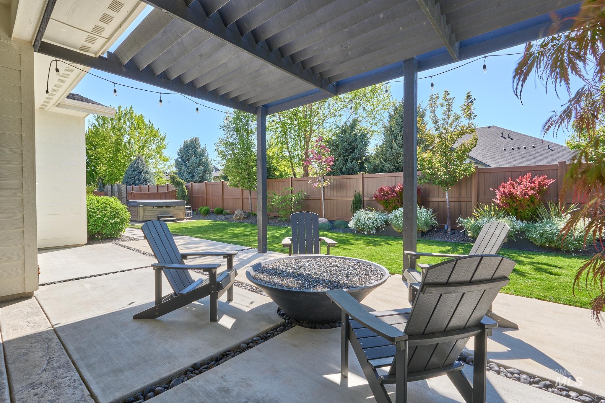 2061 N Synergy Ave, Eagle, Idaho 83616, 5 Bedrooms, 4.5 Bathrooms, Residential For Sale, Price $1,250,000,MLS 98982299