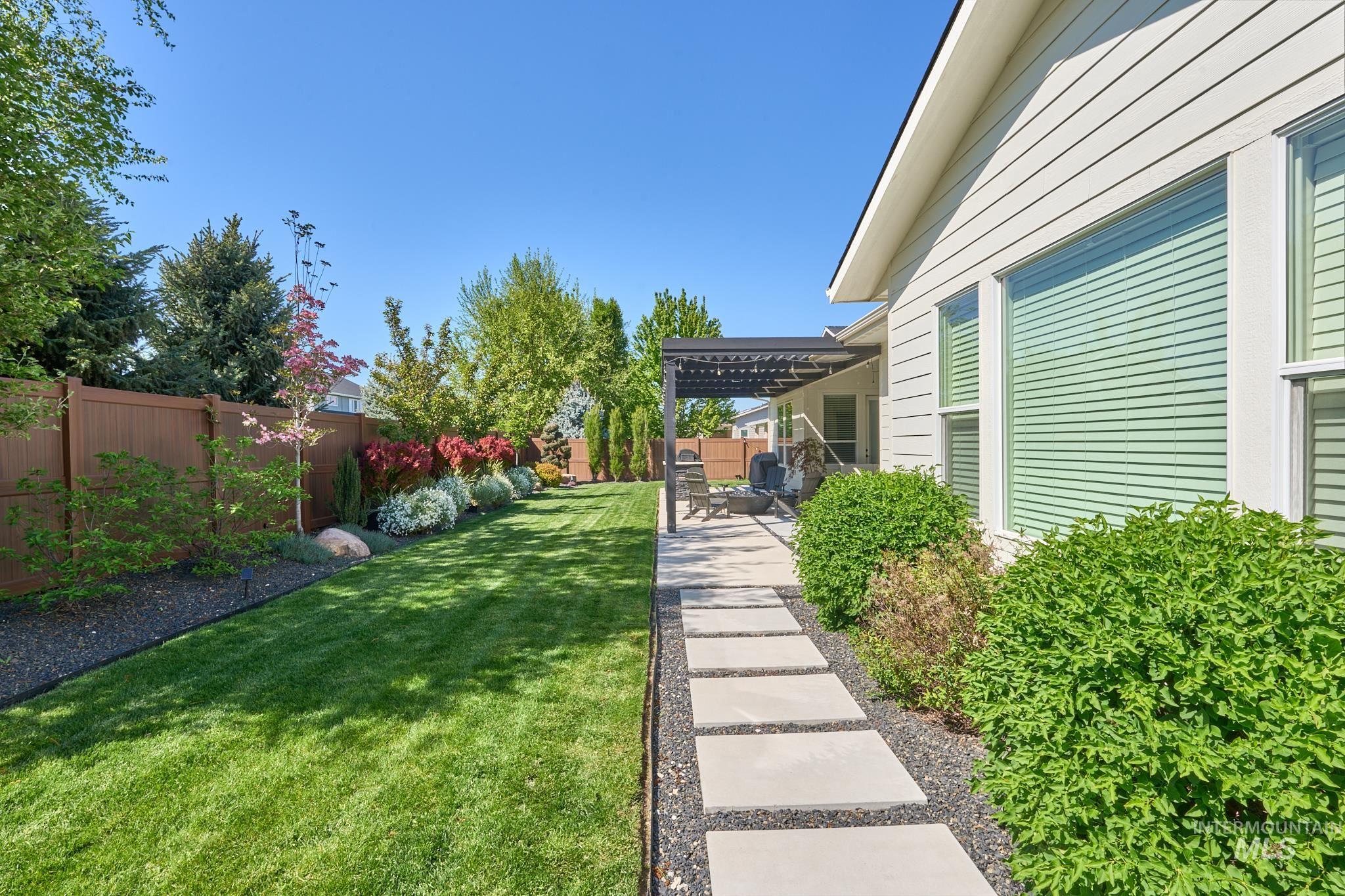 2061 N Synergy Ave, Eagle, Idaho 83616, 5 Bedrooms, 4.5 Bathrooms, Residential For Sale, Price $1,250,000,MLS 98982299
