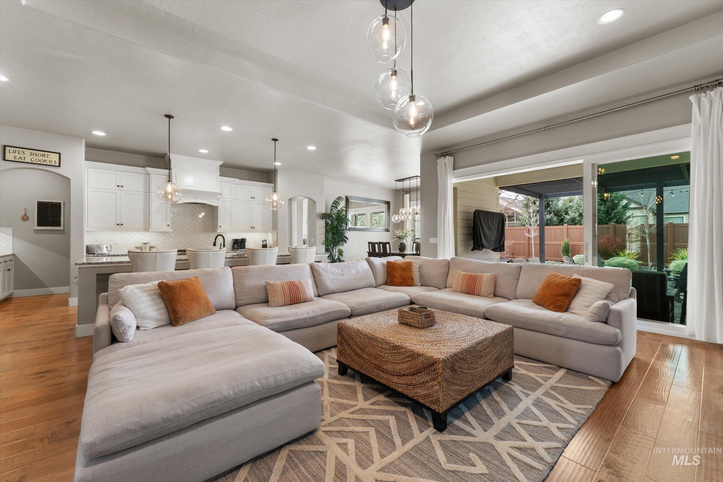 2061 N Synergy Ave, Eagle, Idaho 83616, 5 Bedrooms, 4.5 Bathrooms, Residential For Sale, Price $1,250,000,MLS 98982299