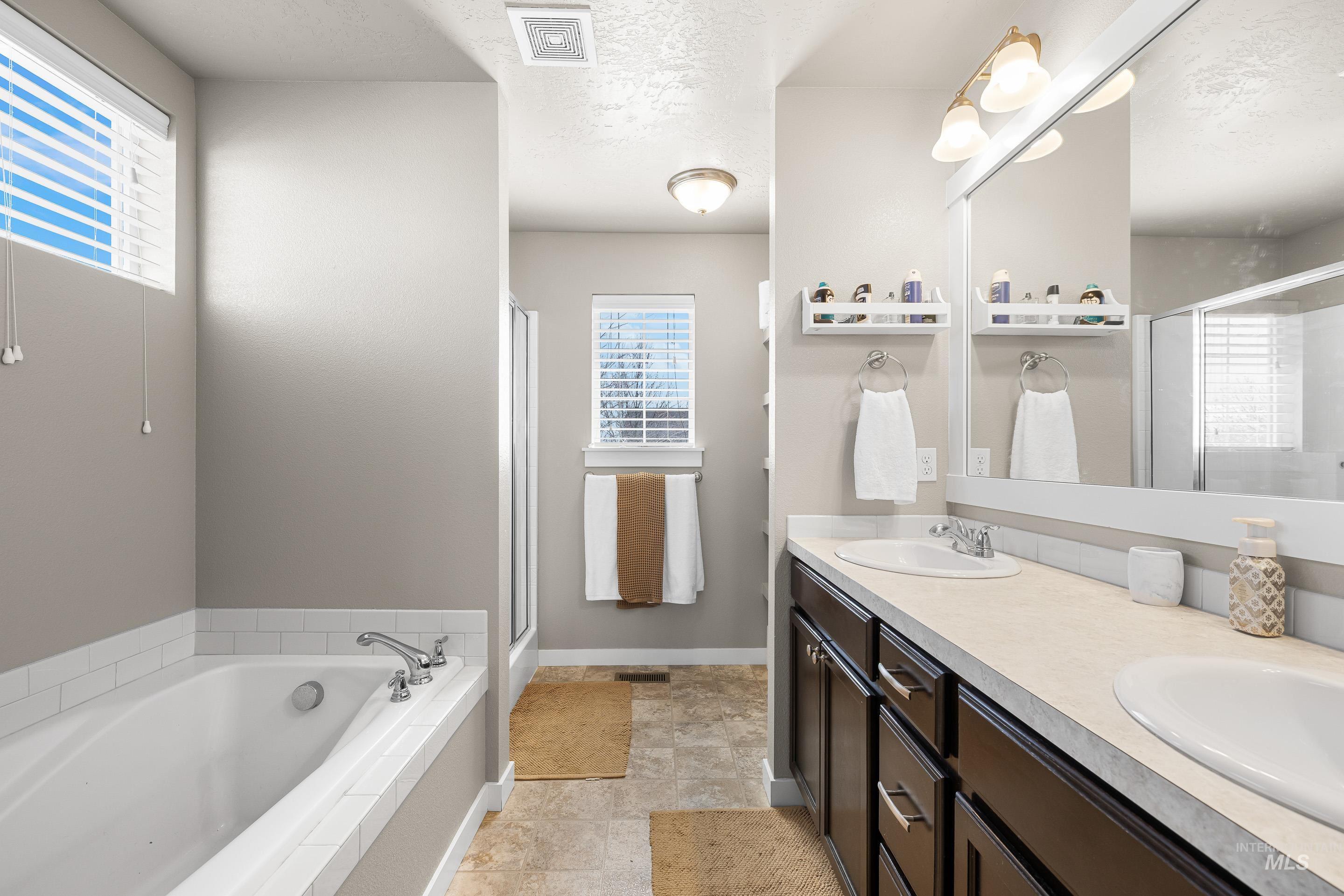 700 SW Panner St, Mountain Home, Idaho 83647-6463, 4 Bedrooms, 2.5 Bathrooms, Residential For Sale, Price $435,000, 98982300