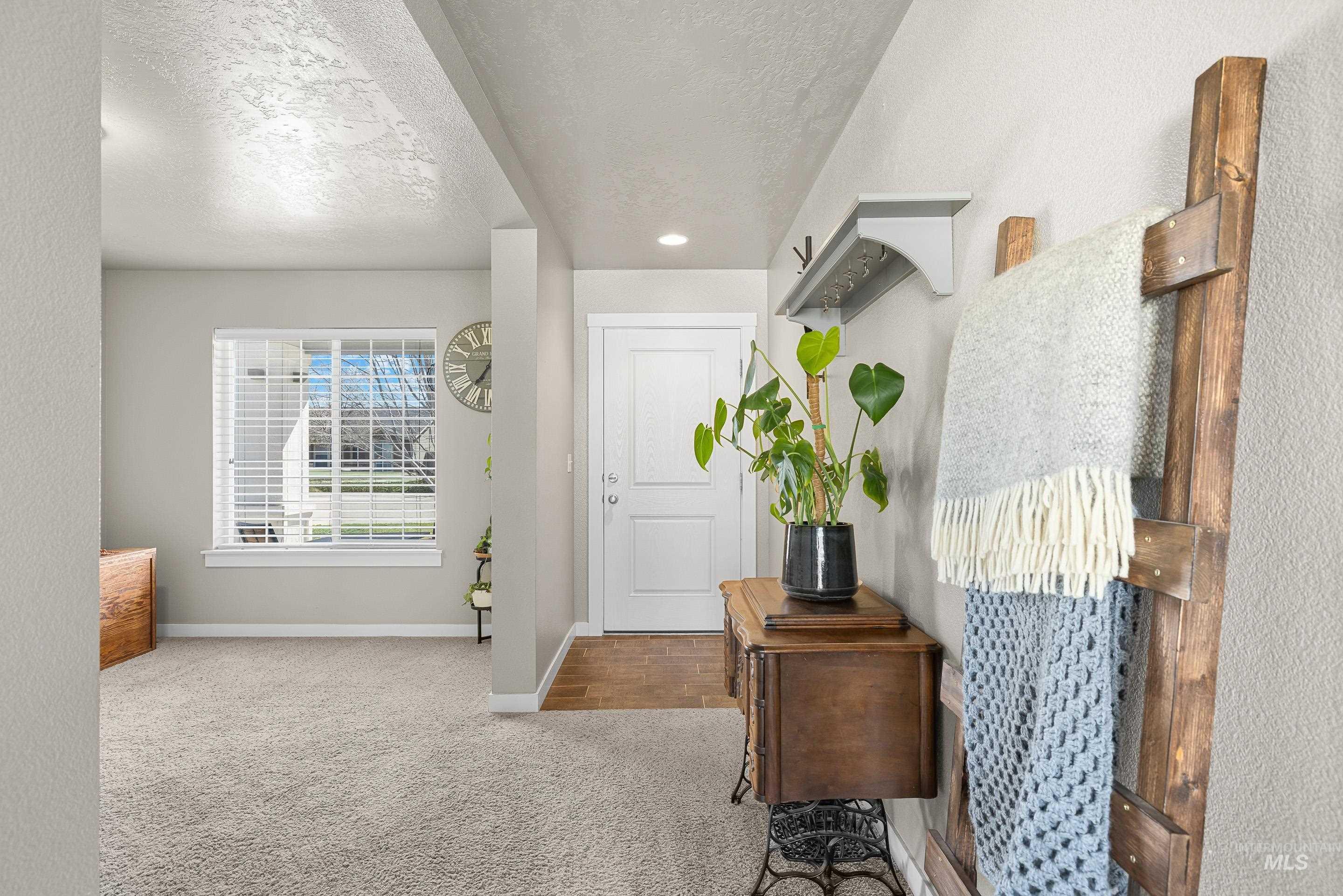 700 SW Panner St, Mountain Home, Idaho 83647-6463, 4 Bedrooms, 2.5 Bathrooms, Residential For Sale, Price $435,000, 98982300