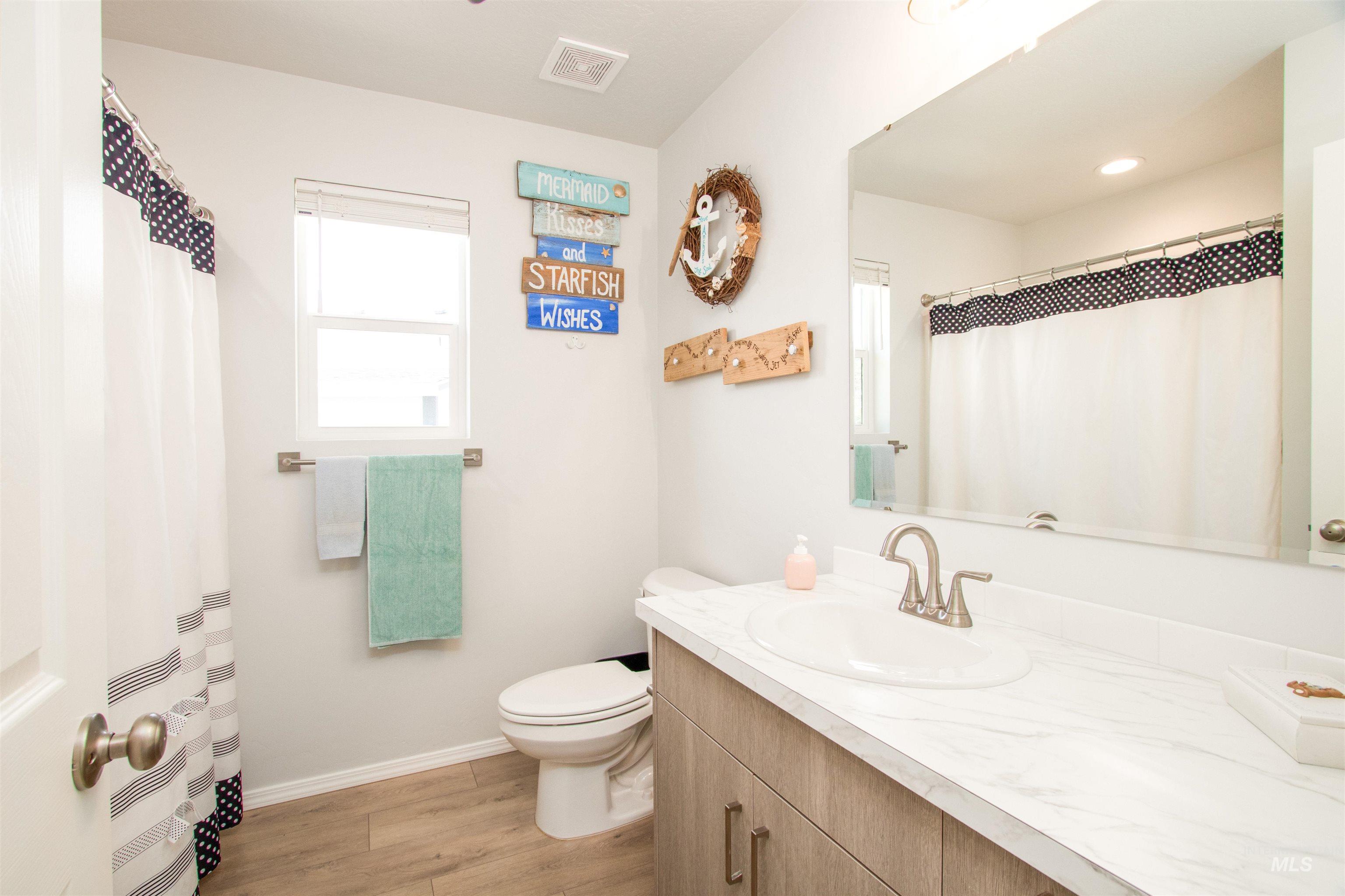 406 Hildago Way, Caldwell, Idaho 83605, 4 Bedrooms, 2 Bathrooms, Residential For Sale, Price $429,000, 98982301