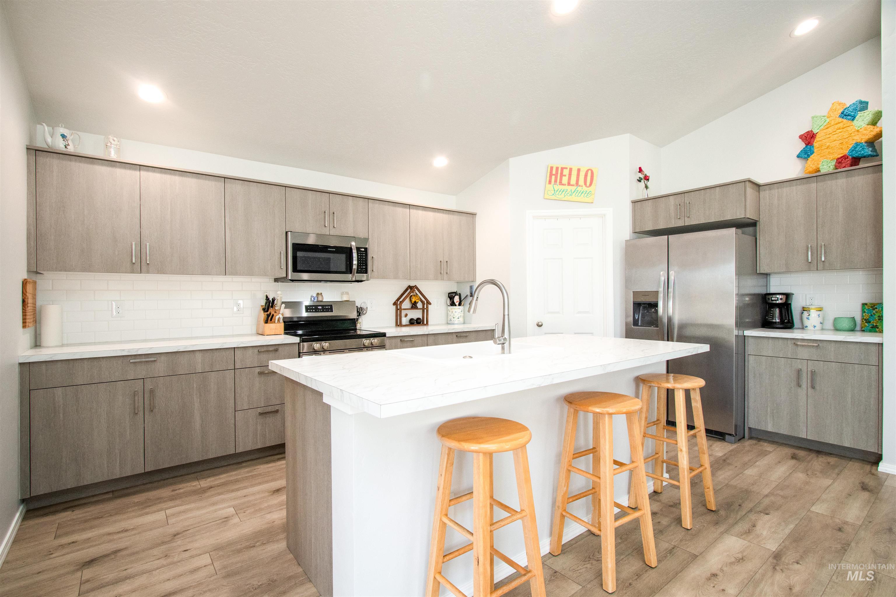 406 Hildago Way, Caldwell, Idaho 83605, 4 Bedrooms, 2 Bathrooms, Residential For Sale, Price $429,000, 98982301