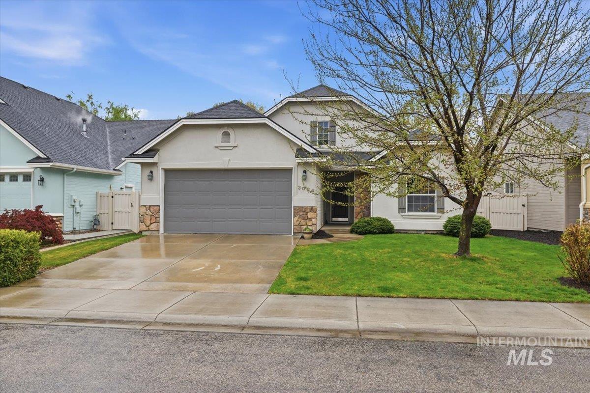 3024 N Christian Way, Meridian, Idaho 83646, 4 Bedrooms, 2 Bathrooms, Residential For Sale, Price $459,900, 98982302