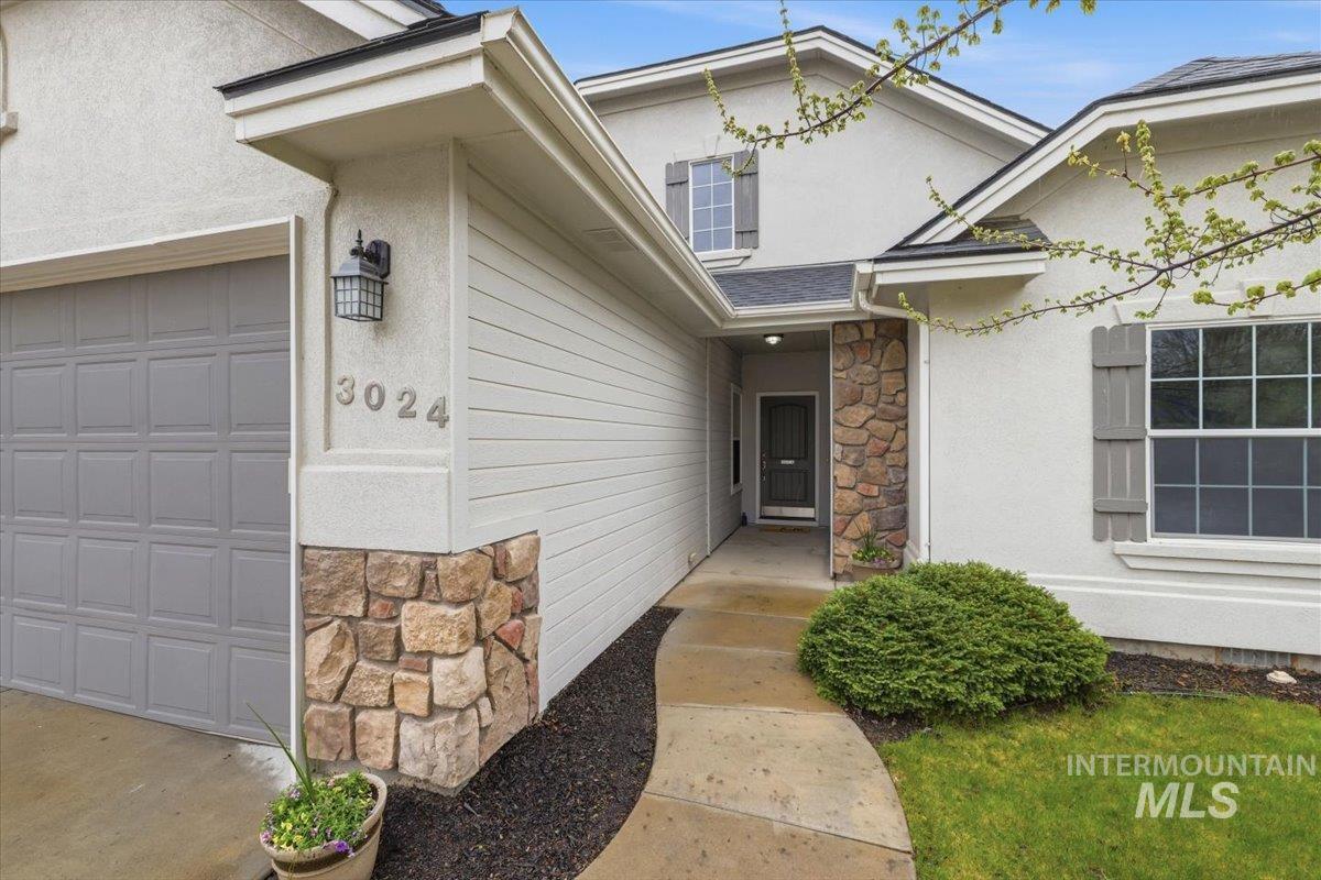 3024 N Christian Way, Meridian, Idaho 83646, 4 Bedrooms, 2 Bathrooms, Residential For Sale, Price $459,900, 98982302