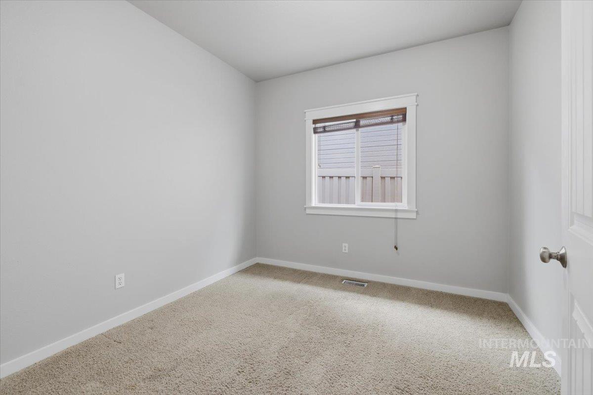 3024 N Christian Way, Meridian, Idaho 83646, 4 Bedrooms, 2 Bathrooms, Residential For Sale, Price $459,900, 98982302