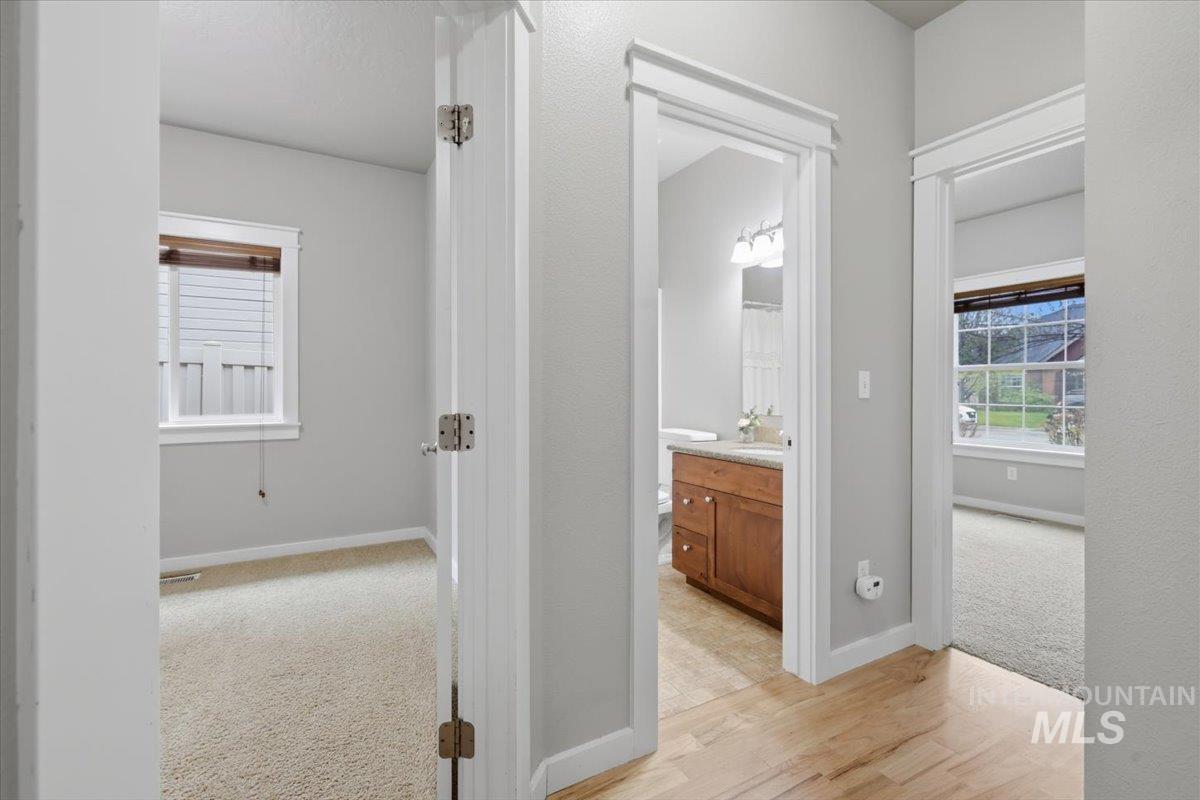 3024 N Christian Way, Meridian, Idaho 83646, 4 Bedrooms, 2 Bathrooms, Residential For Sale, Price $459,900, 98982302