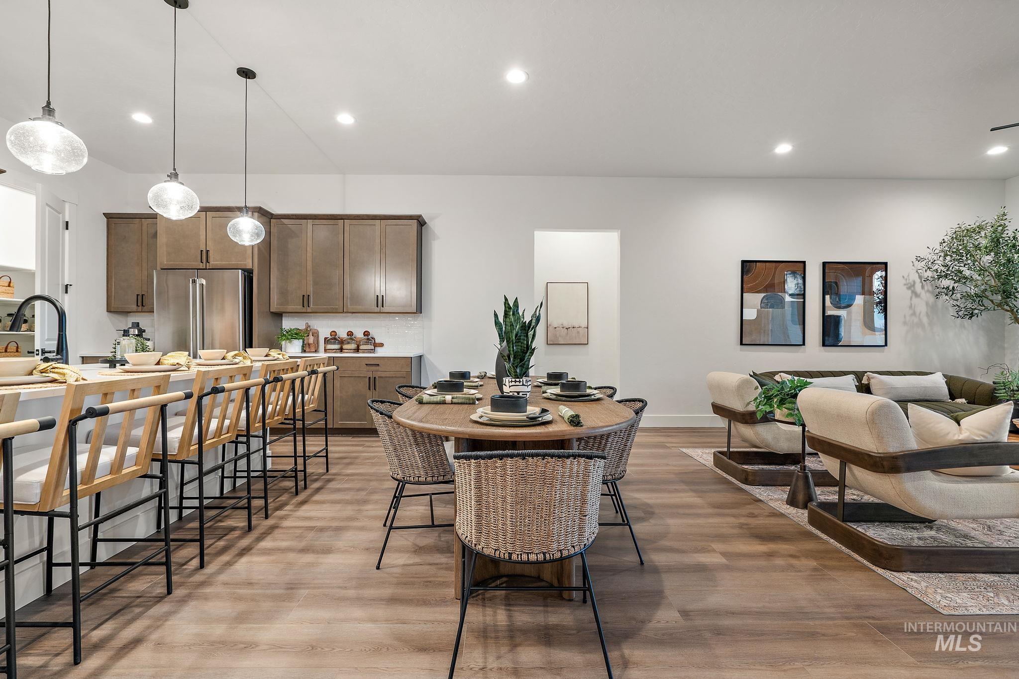 2349 N Mountain Vista Ave, Star, Idaho 83669, 4 Bedrooms, 3.5 Bathrooms, Residential For Sale, Price $885,990,MLS 98982306