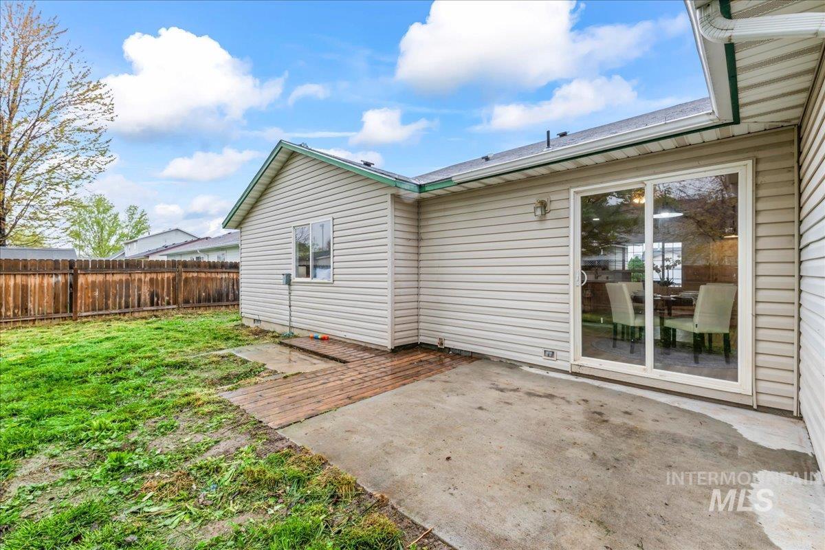 1808 Cambridge St, Caldwell, Idaho 83607, 4 Bedrooms, 2 Bathrooms, Residential For Sale, Price $359,000, 98982308