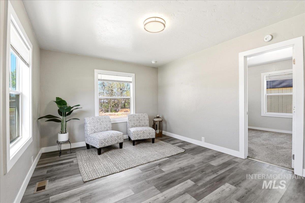 103 S 16th Ave, Caldwell, Idaho 83605, 2 Bedrooms, 1 Bathroom, Residential For Sale, Price $279,900,MLS 98982309