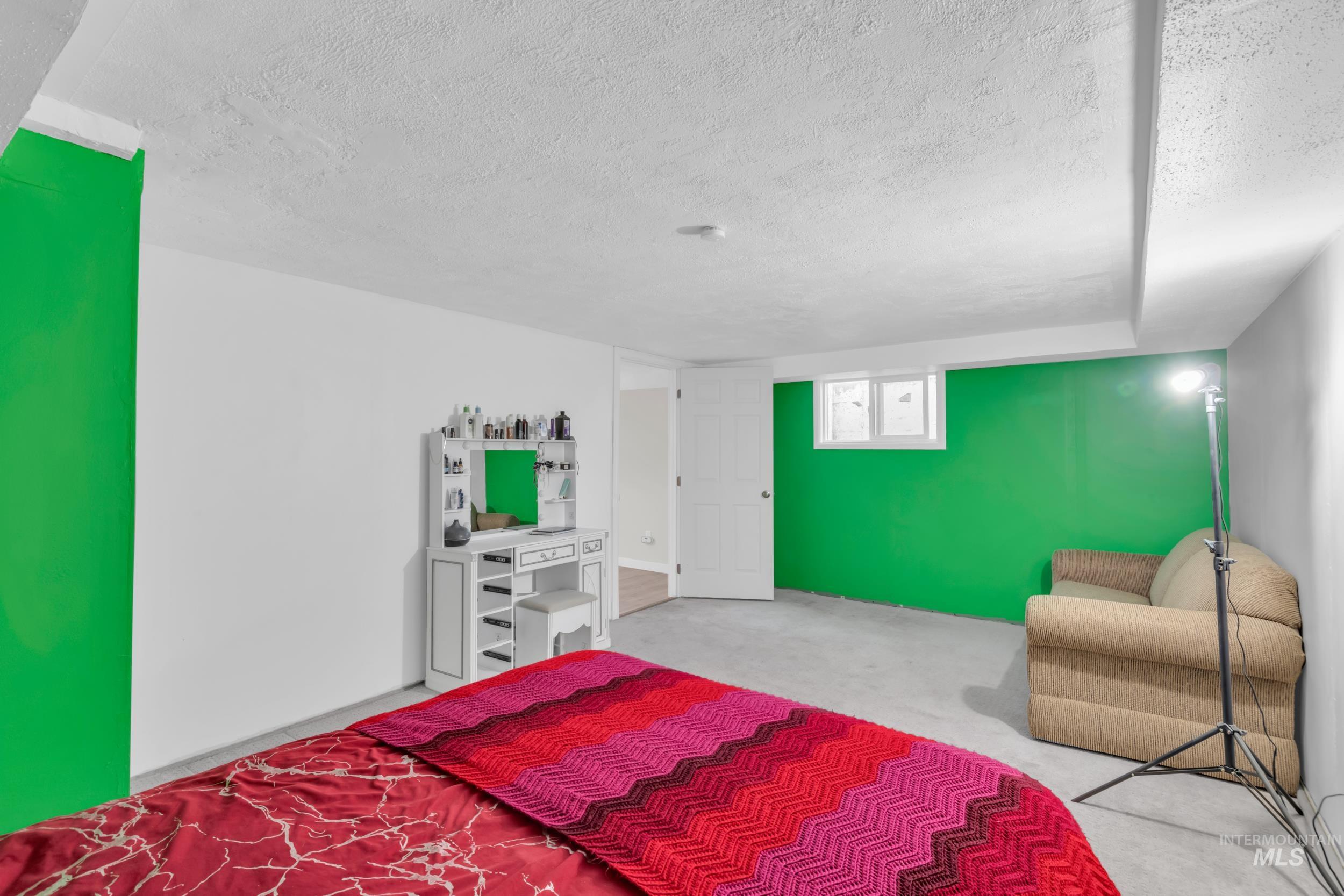 1158 S Powerline Rd, Nampa, Idaho 83686, 7 Bedrooms, 3 Bathrooms, Residential For Sale, Price $699,900, 98982310