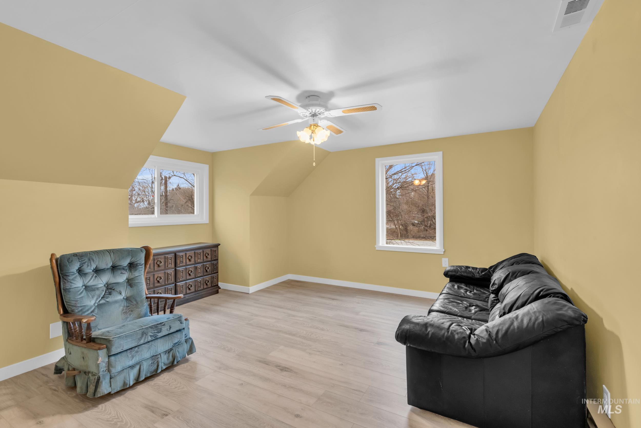 1158 S Powerline Rd, Nampa, Idaho 83686, 7 Bedrooms, 3 Bathrooms, Residential For Sale, Price $699,900, 98982310