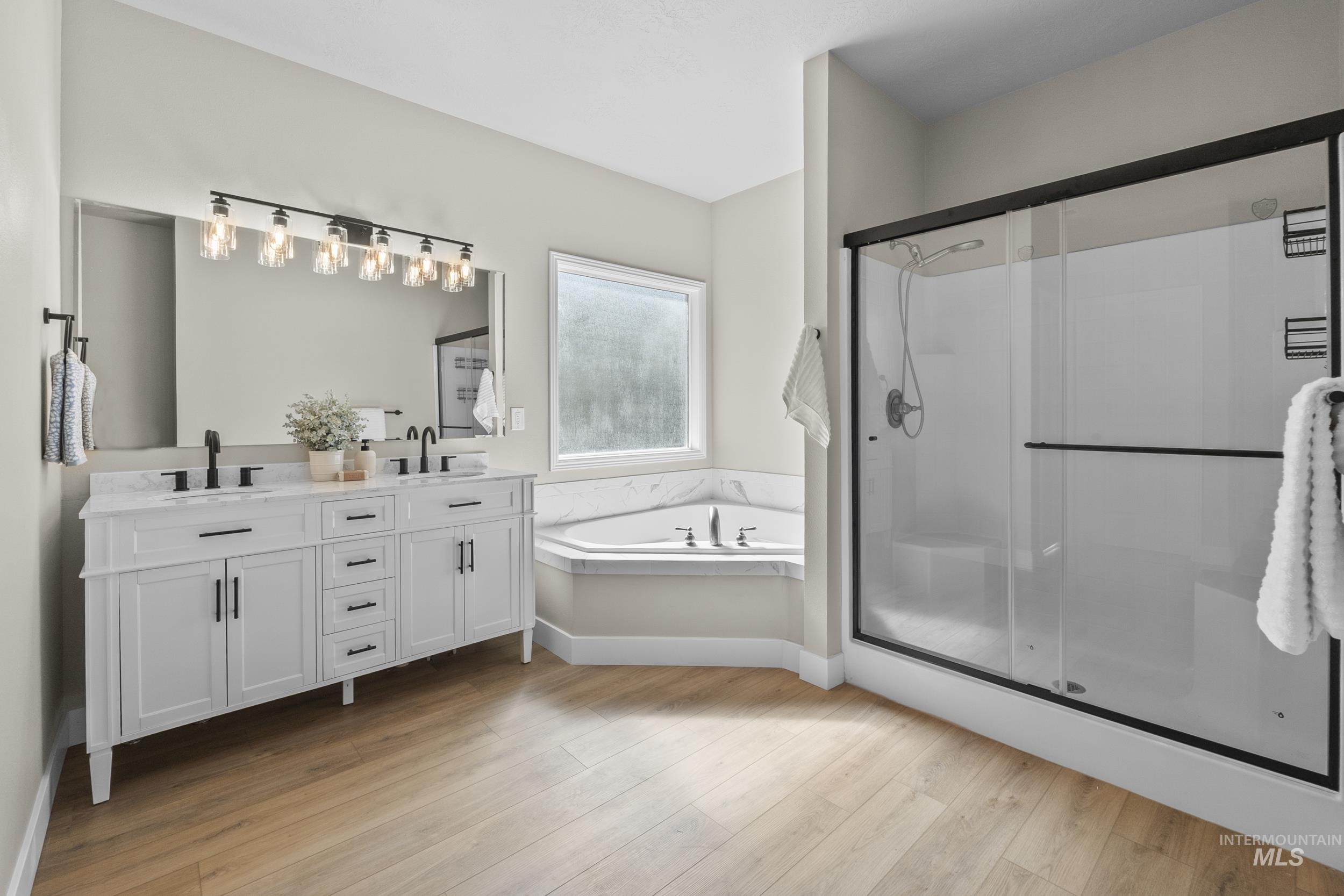 743 E Wild Lilac Ct, Kuna, Idaho 83634, 4 Bedrooms, 2.5 Bathrooms, Residential For Sale, Price $525,000, 98982311