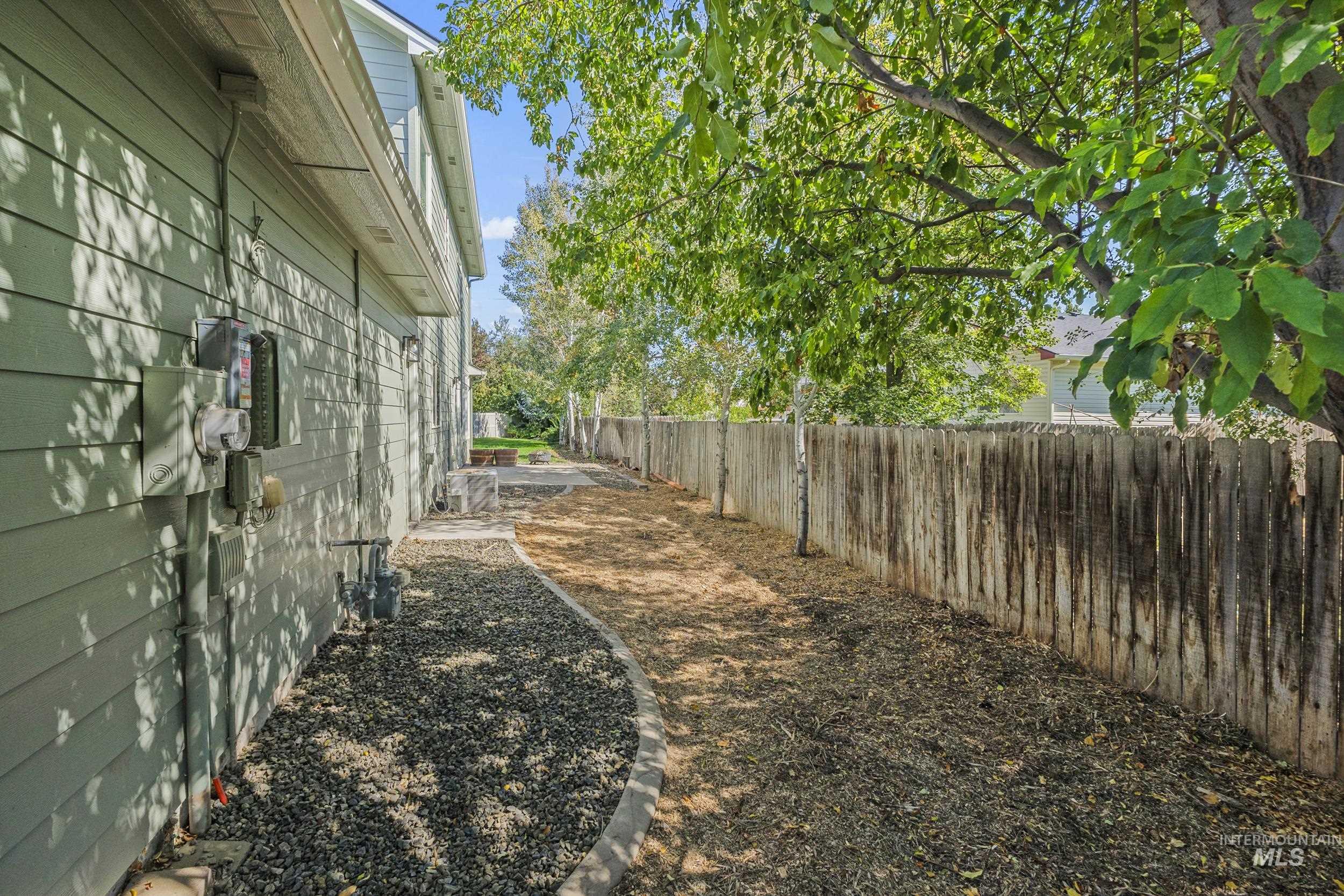 743 E Wild Lilac Ct, Kuna, Idaho 83634, 4 Bedrooms, 2.5 Bathrooms, Residential For Sale, Price $525,000, 98982311