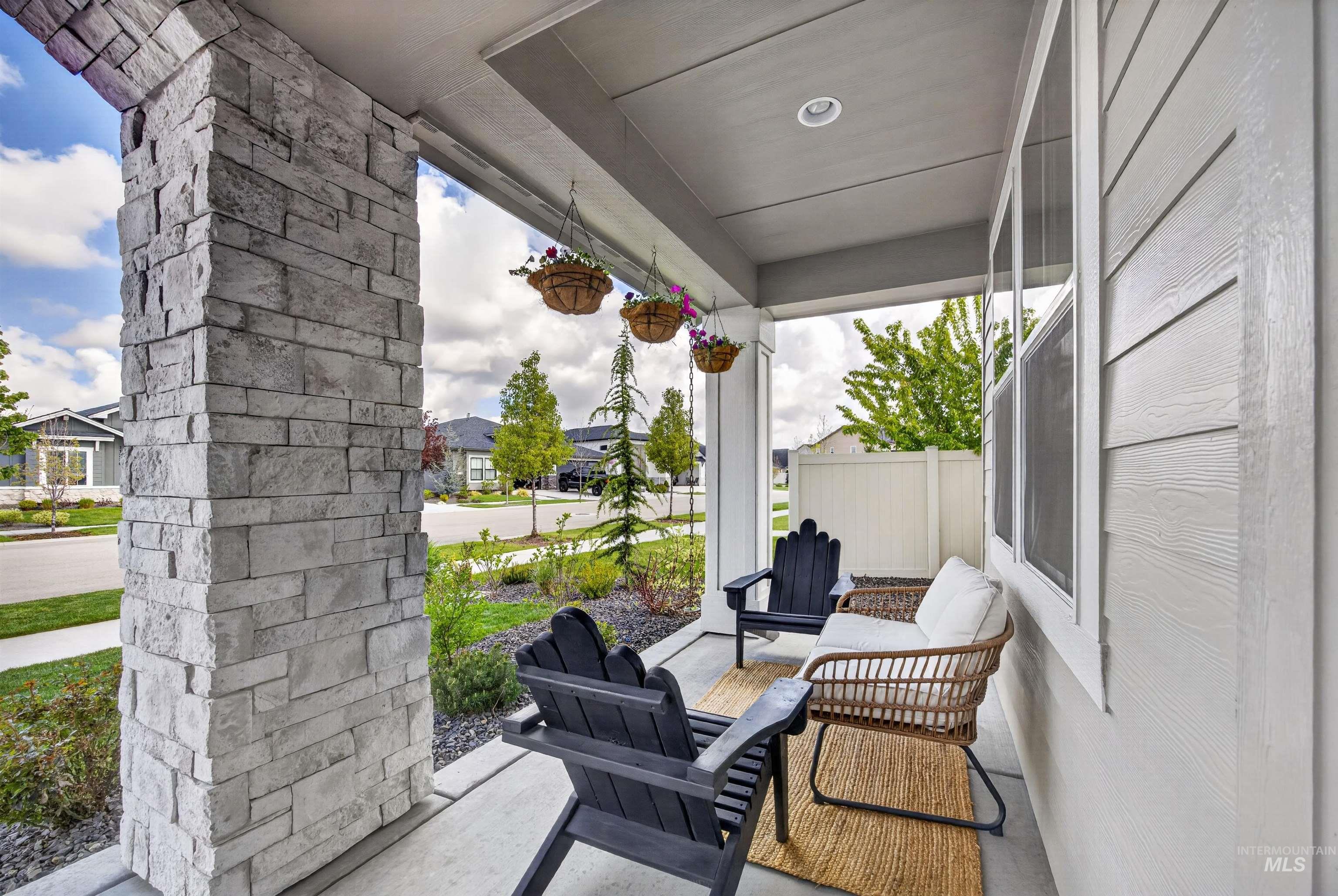 11349 W Helenium Dr, Star, Idaho 83669, 5 Bedrooms, 3.5 Bathrooms, Residential For Sale, Price $714,900, 98982312