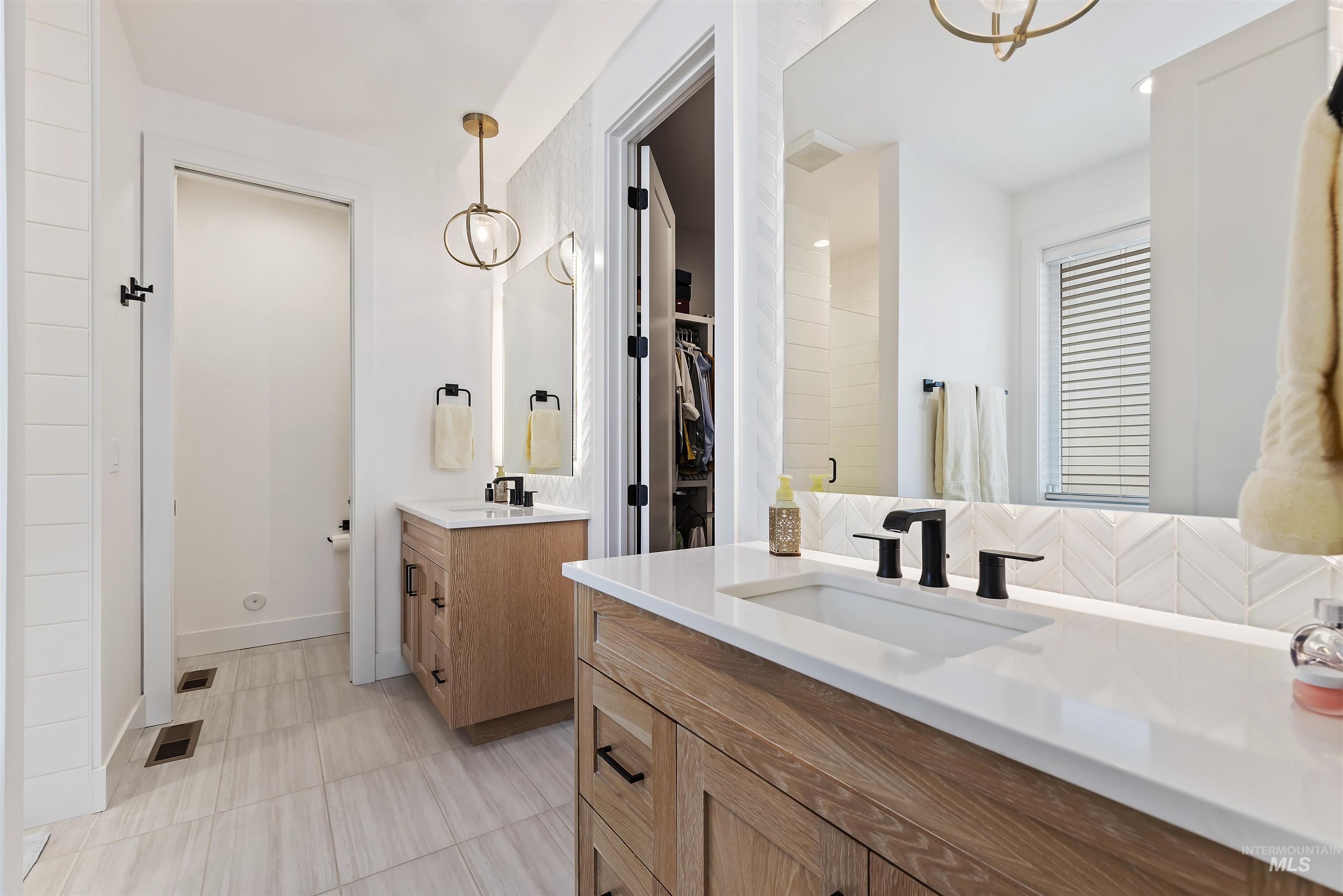 4163 E Fratello St, Meridian, Idaho 83642, 3 Bedrooms, 2 Bathrooms, Residential For Sale, Price $649,000, 98982313