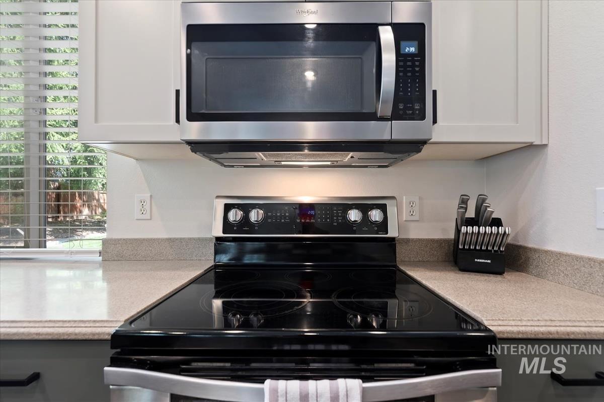 2616 E Salisbury Ct, Eagle, Idaho 83616, 6 Bedrooms, 3.5 Bathrooms, Residential For Sale, Price $849,000,MLS 98982315