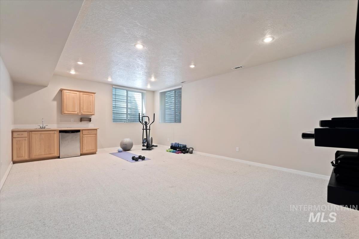 2616 E Salisbury Ct, Eagle, Idaho 83616, 6 Bedrooms, 3.5 Bathrooms, Residential For Sale, Price $849,000,MLS 98982315