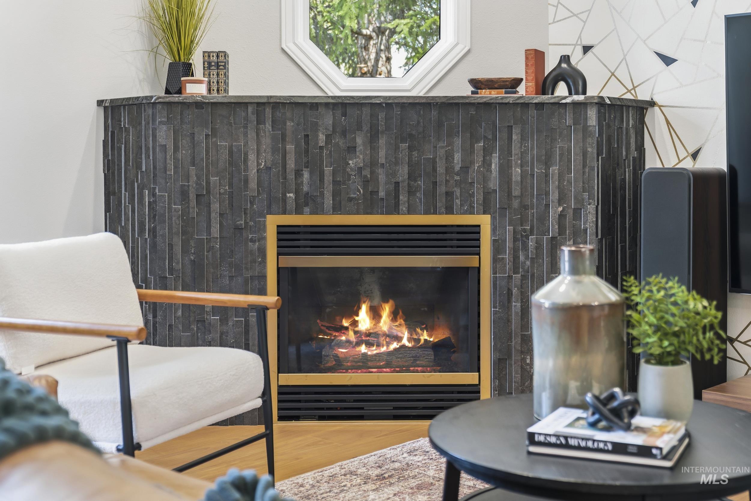 665 E Parkway Court, Boise, Idaho 83706, 3 Bedrooms, 2 Bathrooms, Residential For Sale, Price $875,000,MLS 98982316