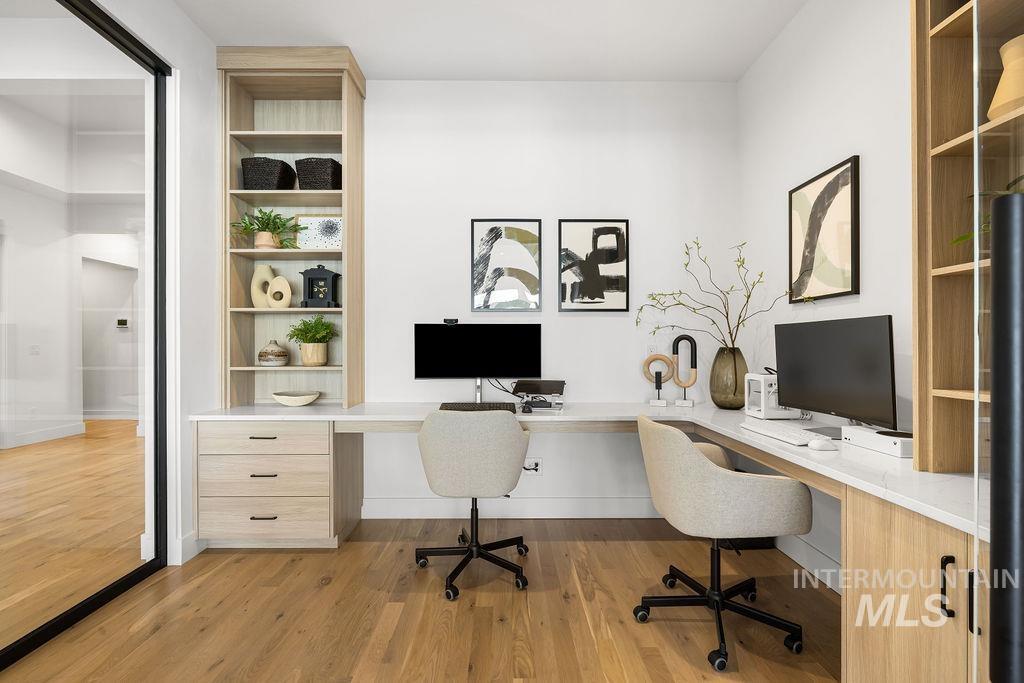 2548 S Linnet Place, Boise, Idaho 83716, 4 Bedrooms, 3.5 Bathrooms, Residential For Sale, Price $1,725,000,MLS 98982317