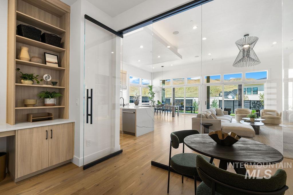 2548 S Linnet Place, Boise, Idaho 83716, 4 Bedrooms, 3.5 Bathrooms, Residential For Sale, Price $1,725,000,MLS 98982317