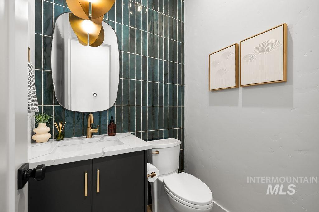 2548 S Linnet Place, Boise, Idaho 83716, 4 Bedrooms, 3.5 Bathrooms, Residential For Sale, Price $1,725,000,MLS 98982317